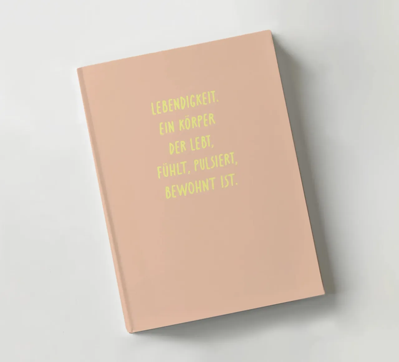 Lebendigkeit. Ein Körper der lebt, fühlt, pulsiert.. carnet de notes de FRICKE DESIGN