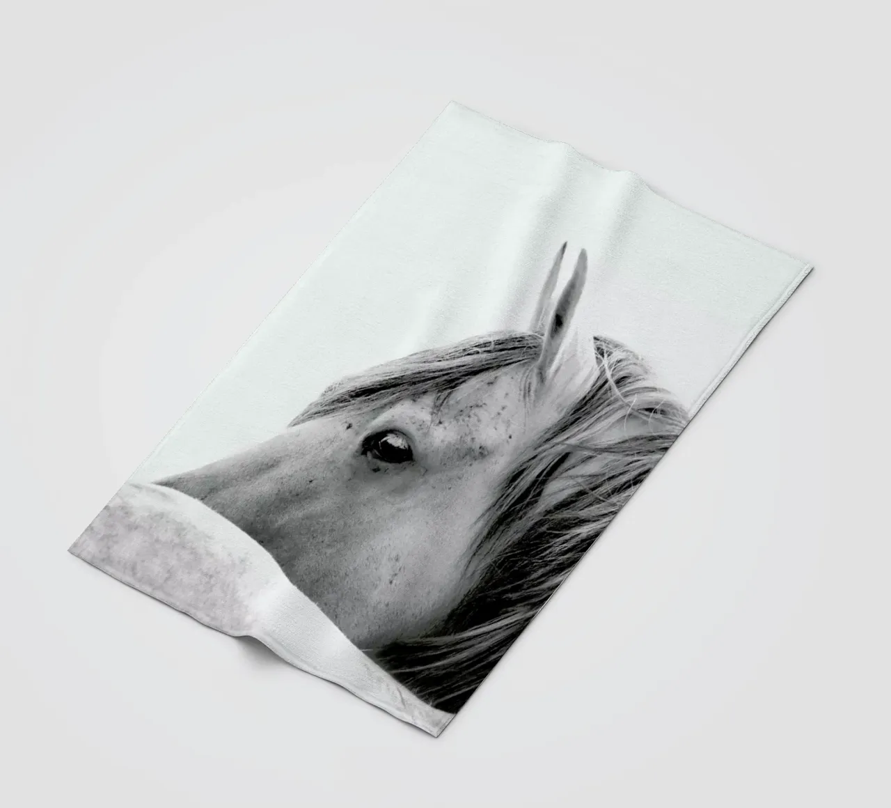 Serenity fleece blanket by Lila & Lola
