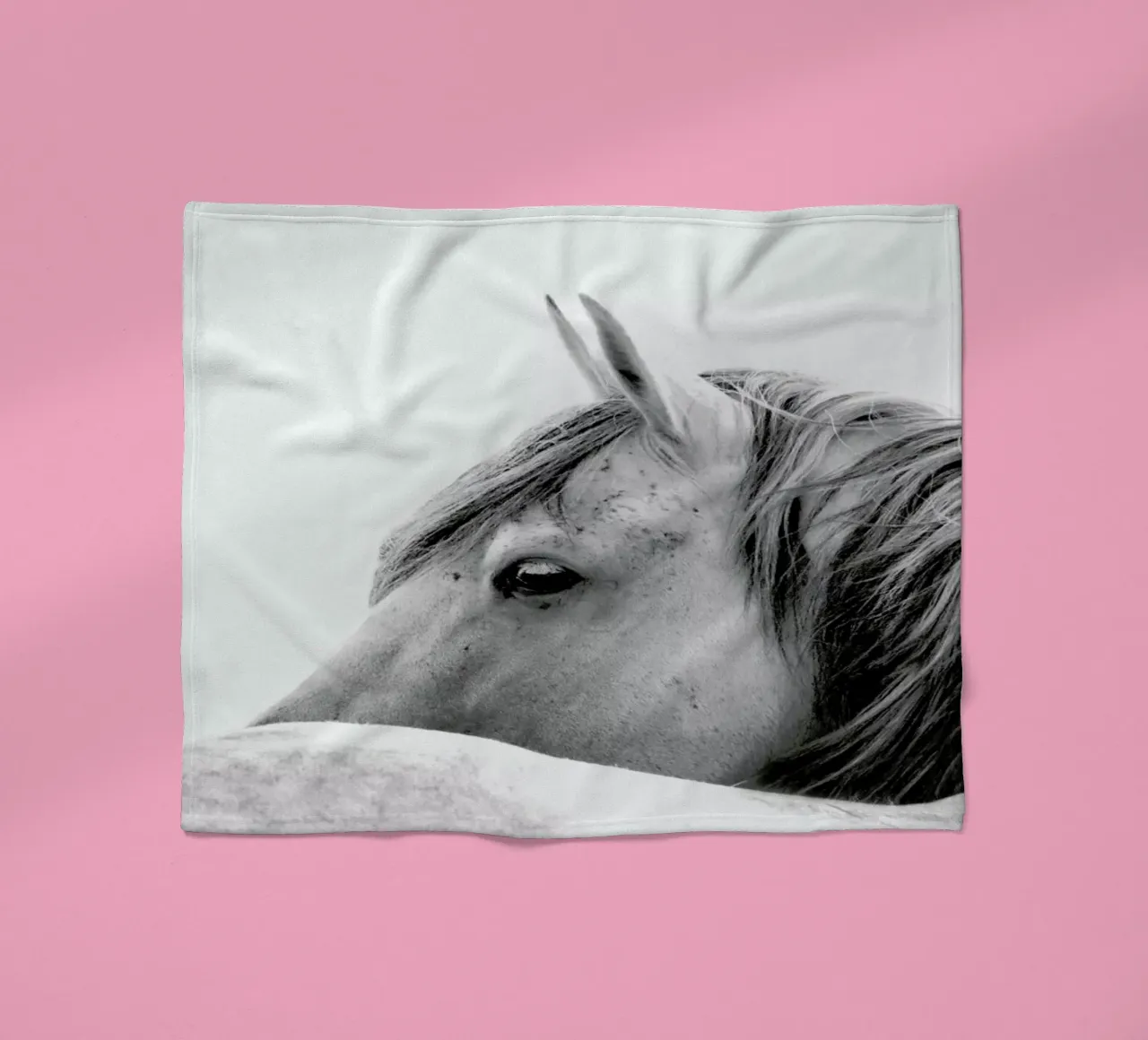 Serenity fleece blanket by Lila & Lola