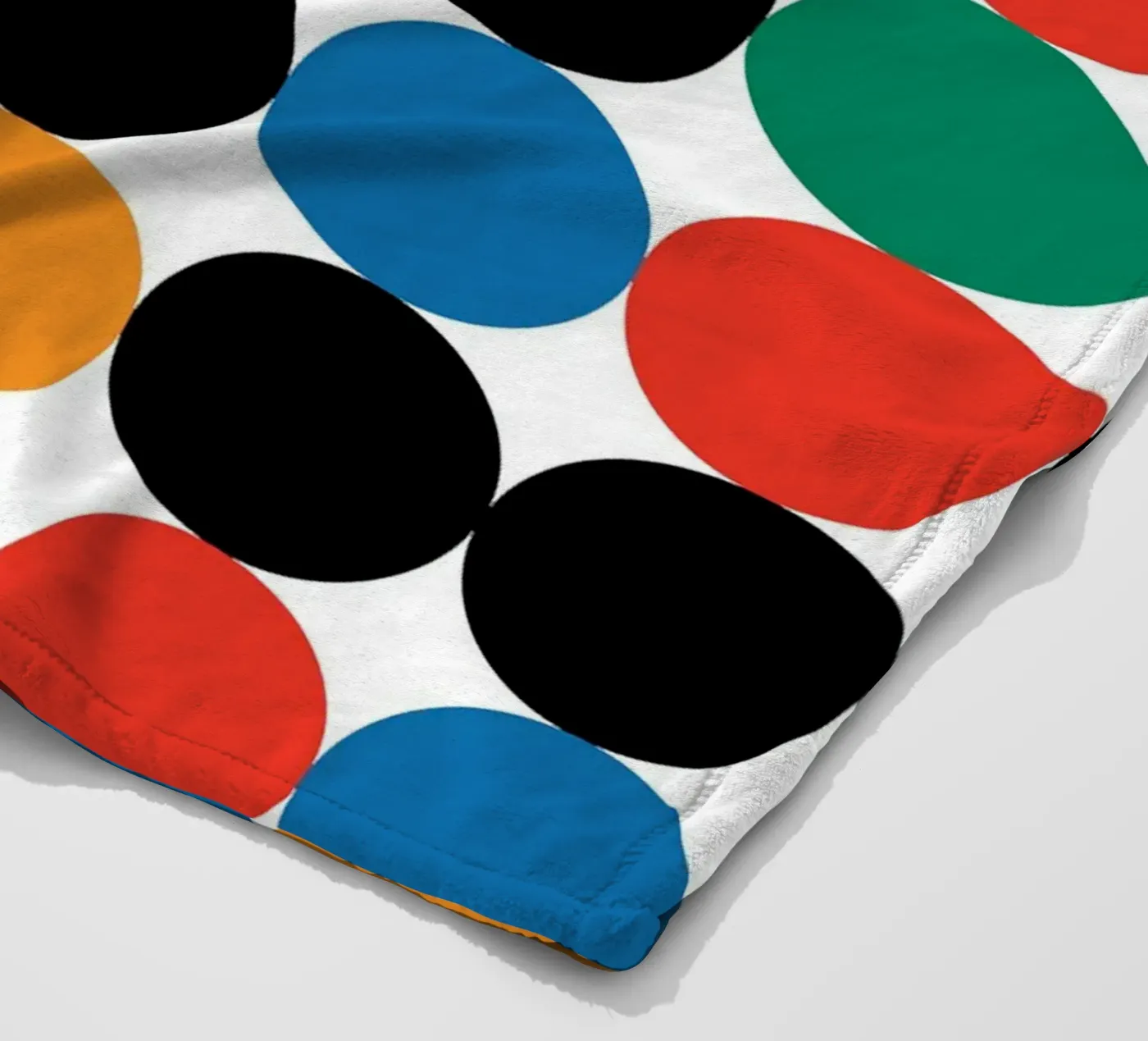 Circle Bauhaus Repeat Fleecedecke von galihstudio