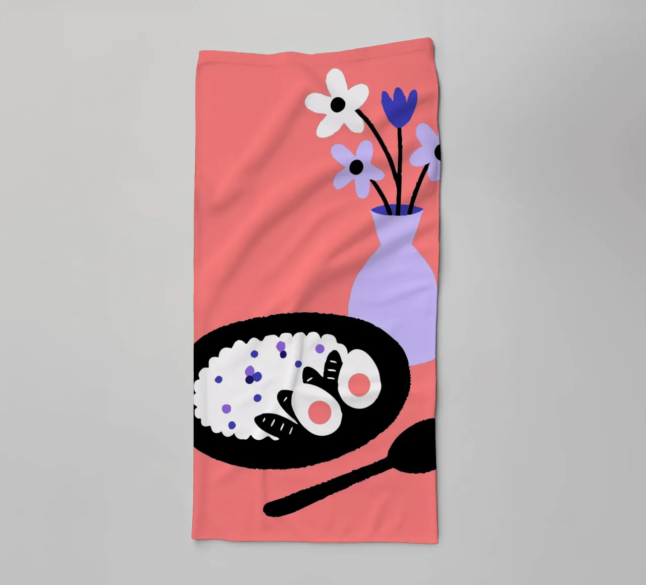 Eierspeise und Blumenvase Handtuch von TRENDY POSTER SHOP