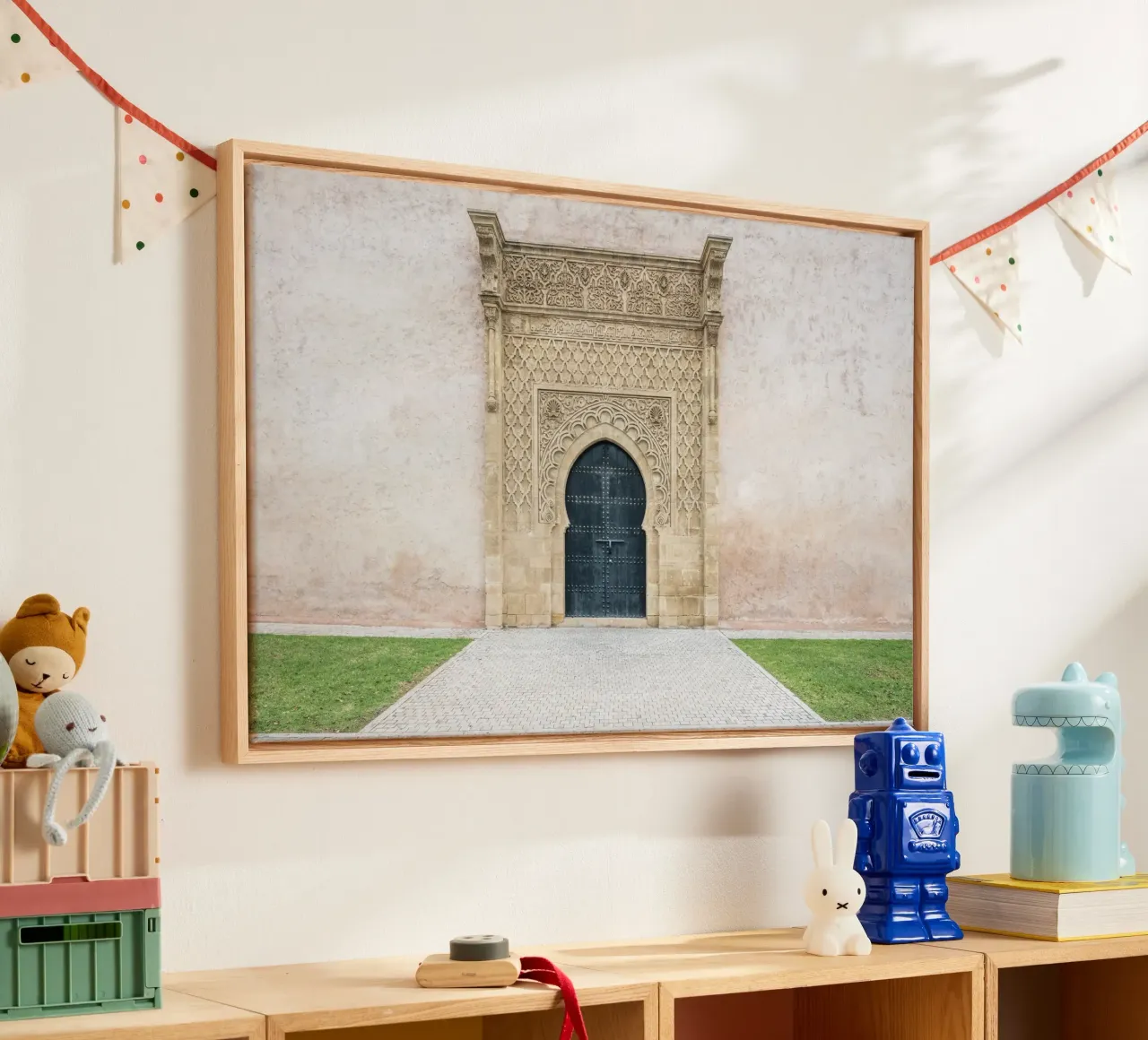 Decorated door in Rabat canvas van photolovers