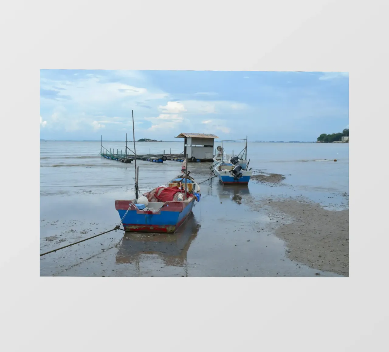 Zwei Fischerboote in der Nähe der schwimmenden Moschee in Penang PVC Plane von byrieneke