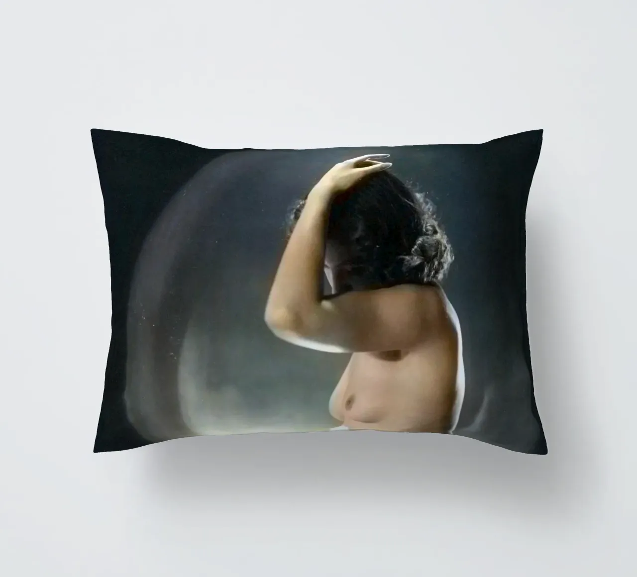 Lumière douce, rêve étrange | Press Play Art Print Photography coussin de Press Play Art Prints
