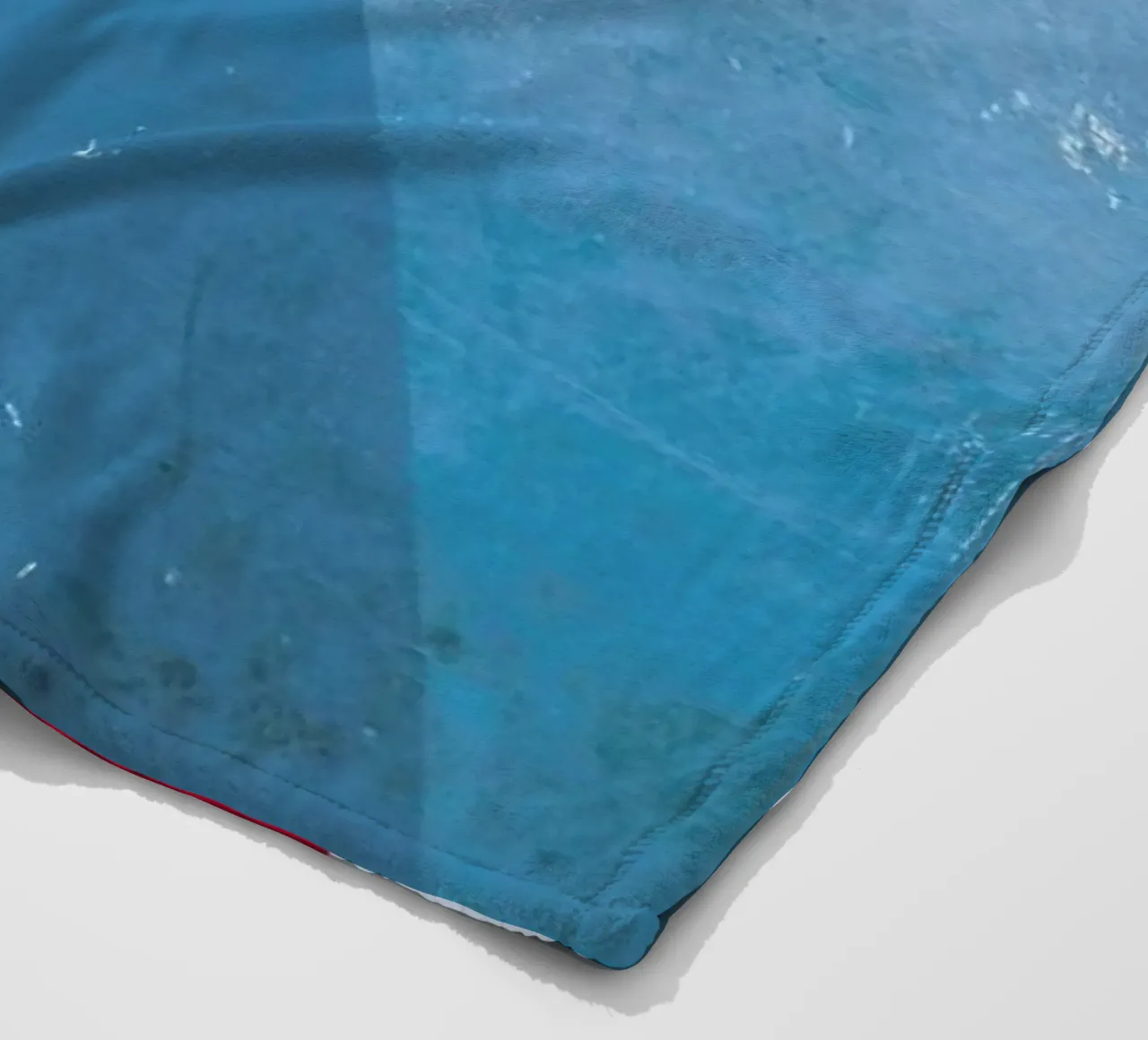 Minamalist Jaws coperta in pile da DinoMike