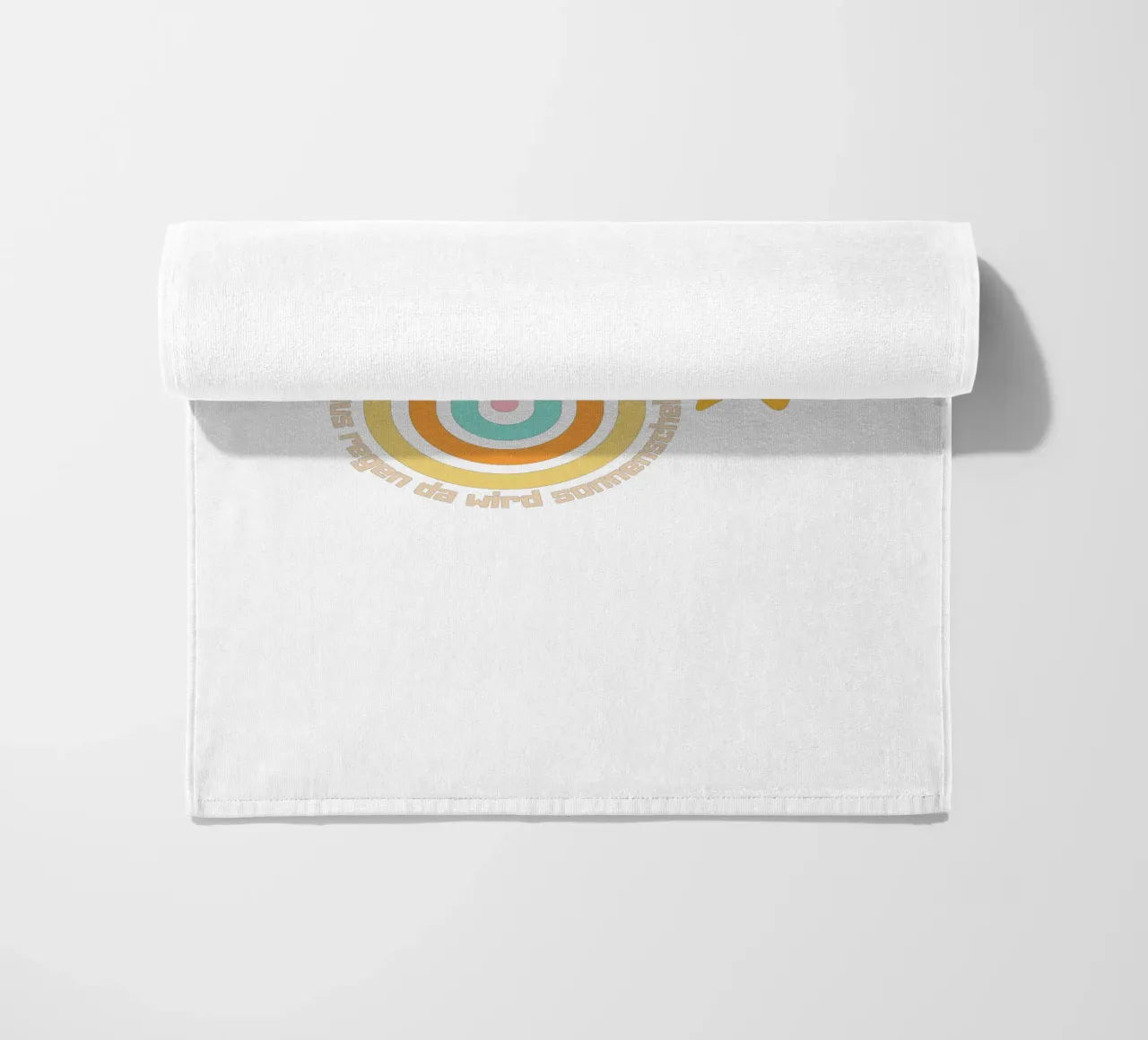 aus Regen wird Sonnenschein beach towel by fummelhummel