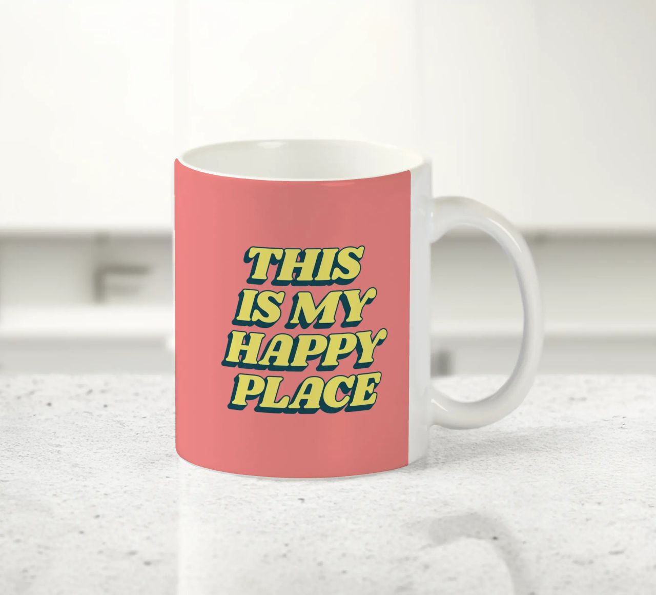 Impression typographique "This is My Happy Place" en jaune et rose mug en céramique de THE MOTIVATED TYPE