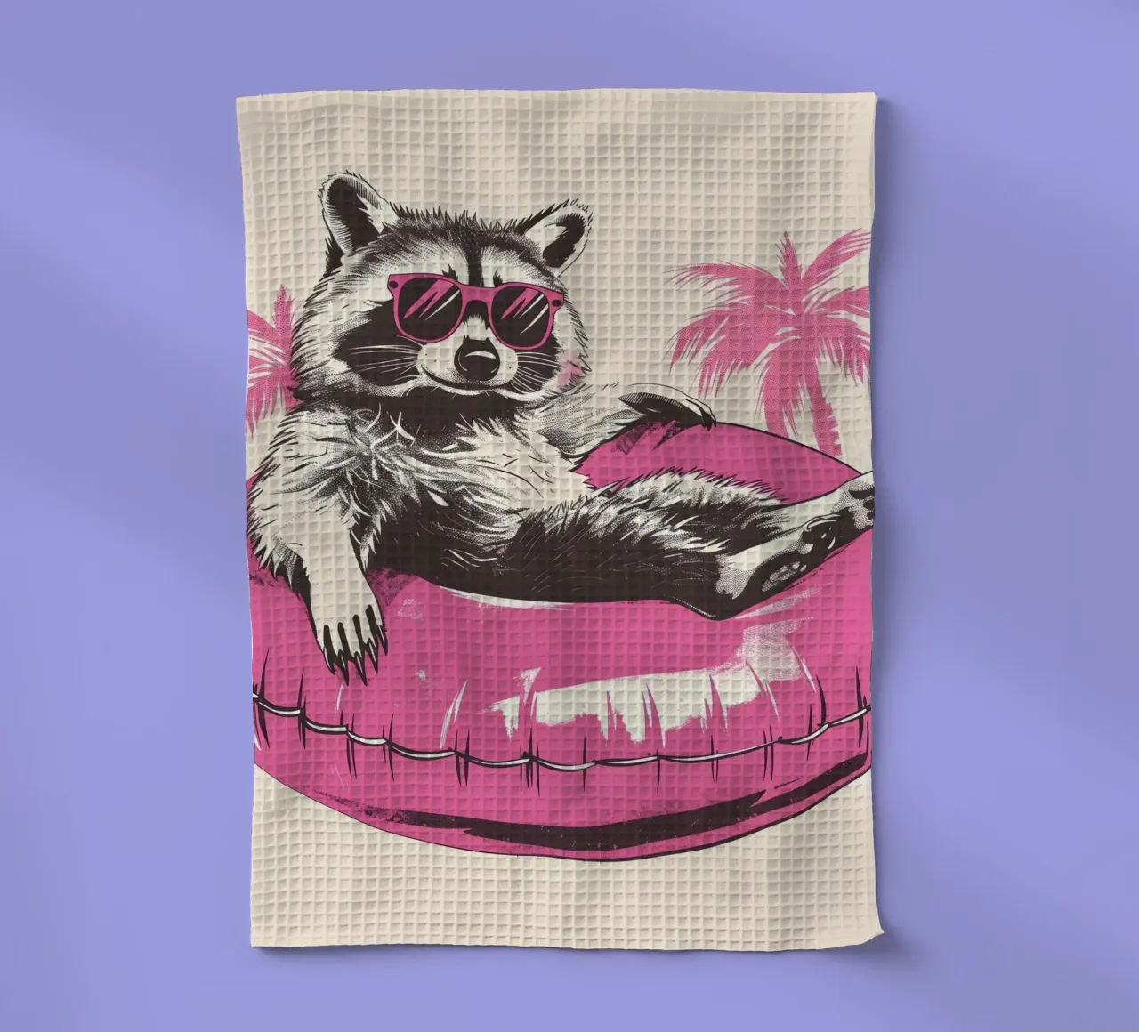 Waschbär mit Sonnenbrille im Schwimmreifen Geschirrtuch von WILD ART