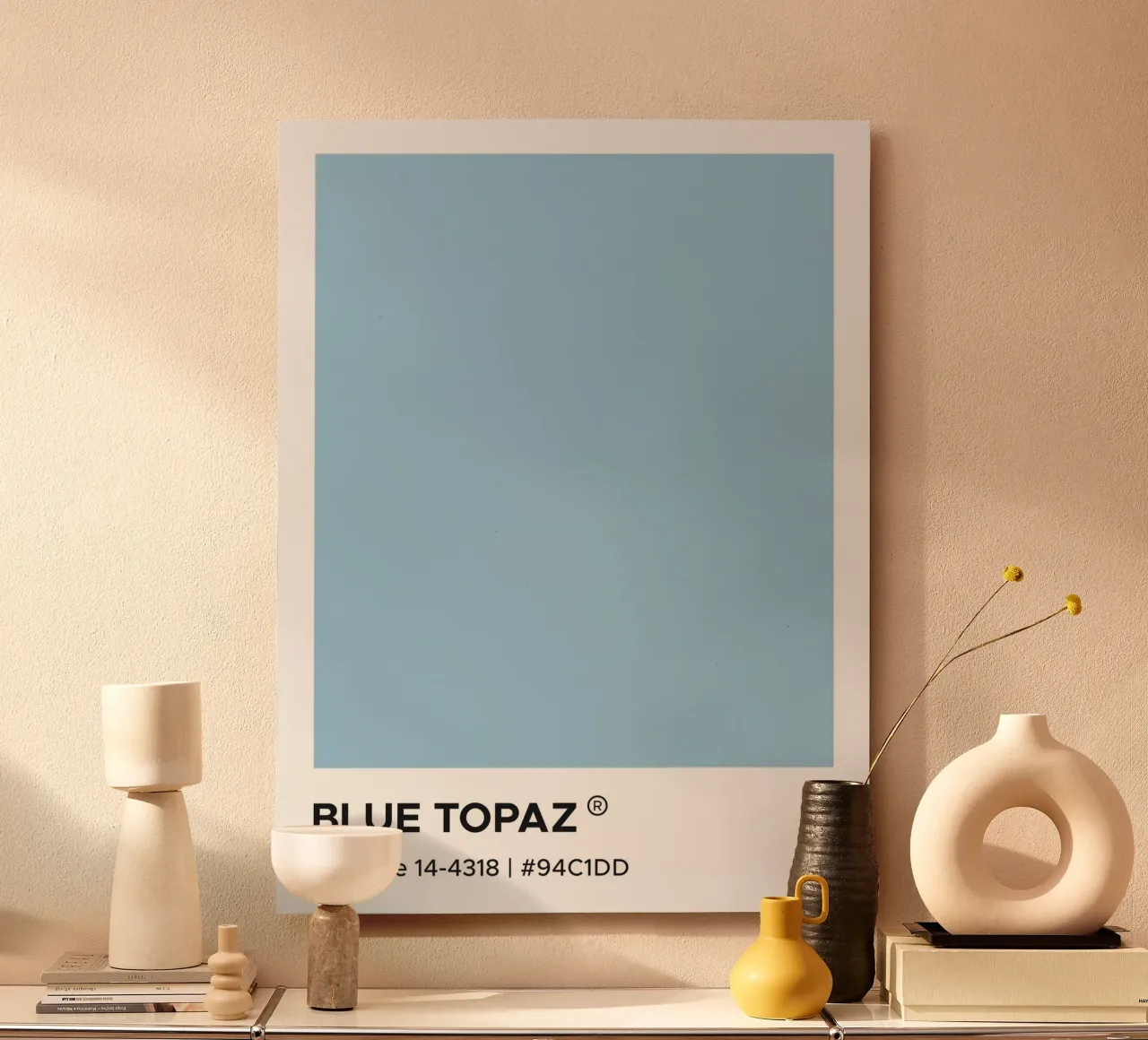 Pantone Blu Topazio alluminio dibond da Paigaam Studio