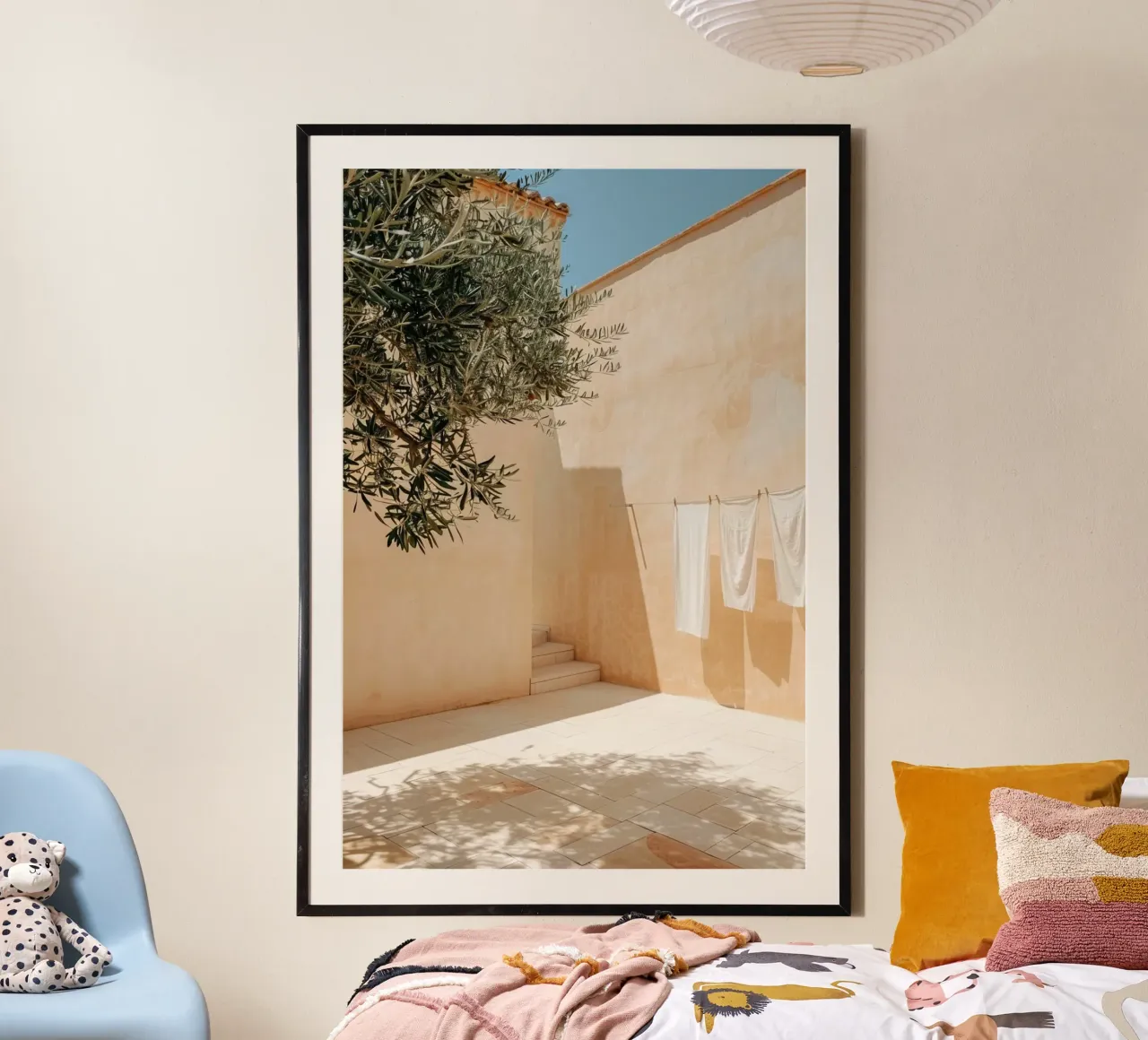 Mediterranean Linen Shadows poster con telaio in alluminio da Mosaic Dialogue