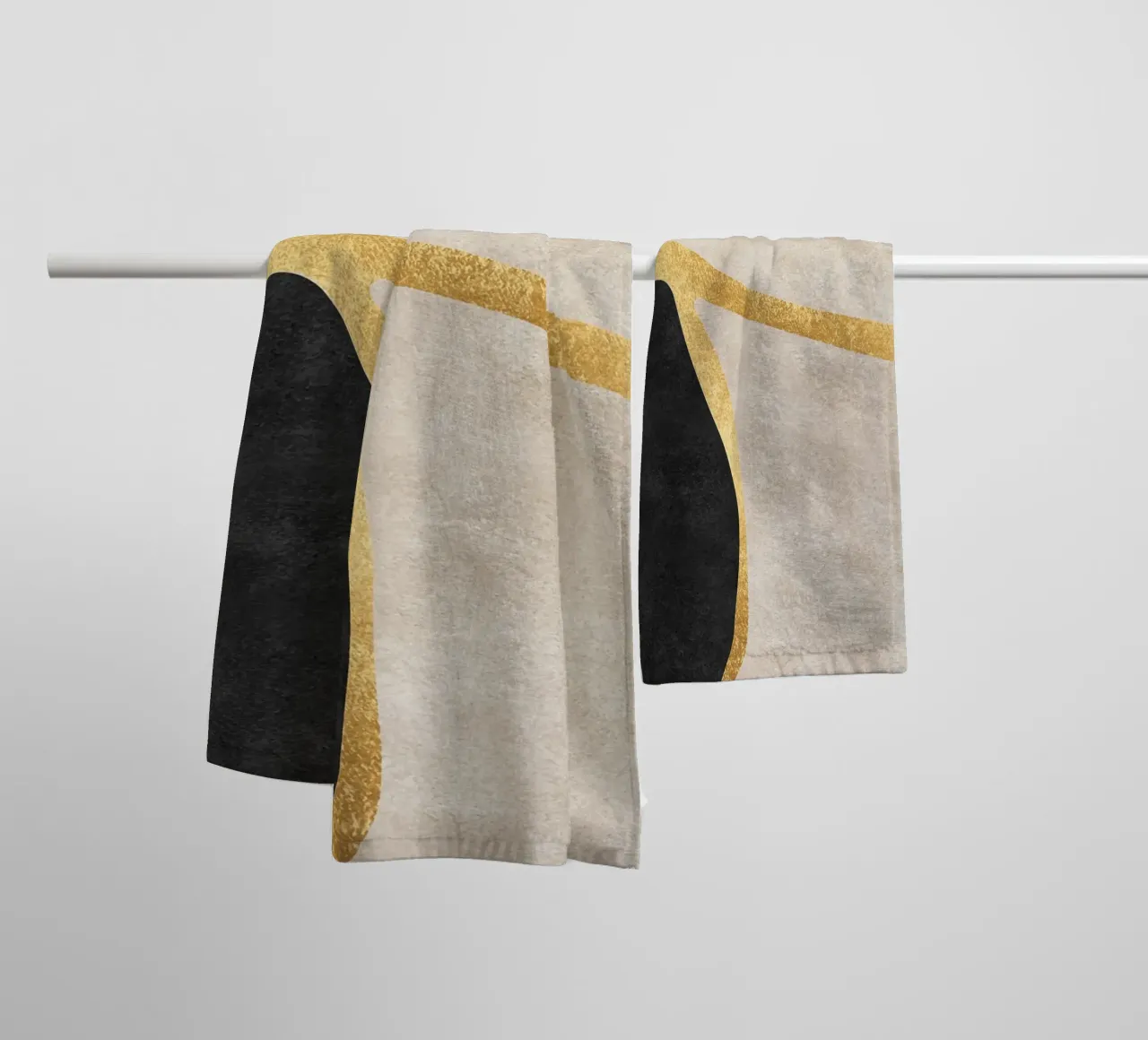 abstract art shapes black with gold asciugamano da bagno da vintageshop