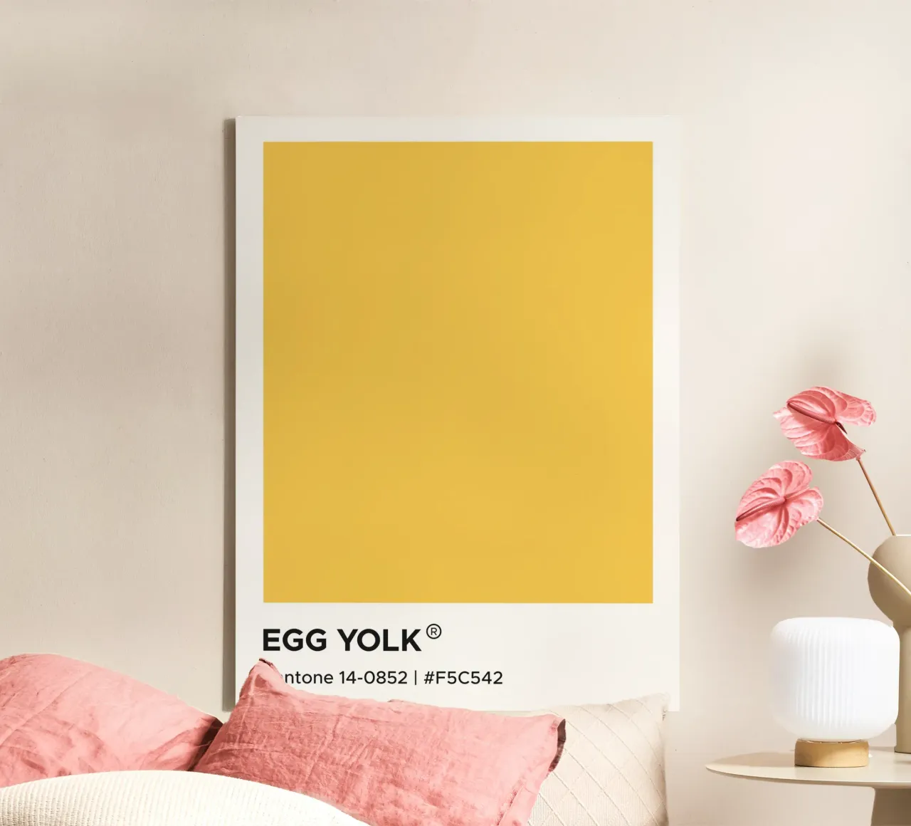 Eigelb Pantone Leinwand mit Schattenfugenrahmen von Paigaam Studio