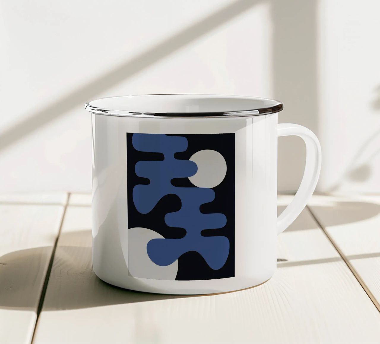 forme astratte cerchi forme blu tazza in smalto da Lindsey W Fernandez