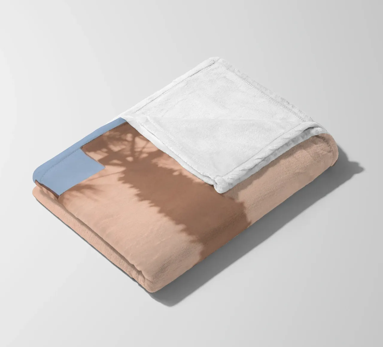 Shadow on a pink wall coperta in pile da photolovers
