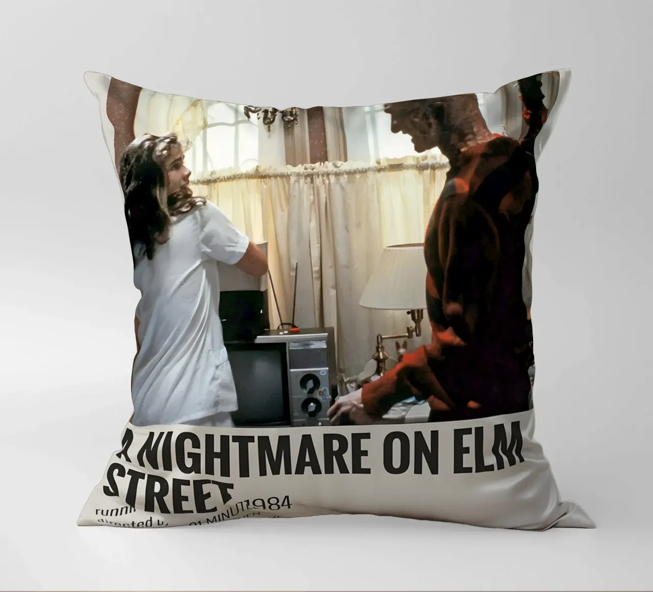 A NIGHTMARE ON ELM STREET 1984 cuscino da MVFminimalist