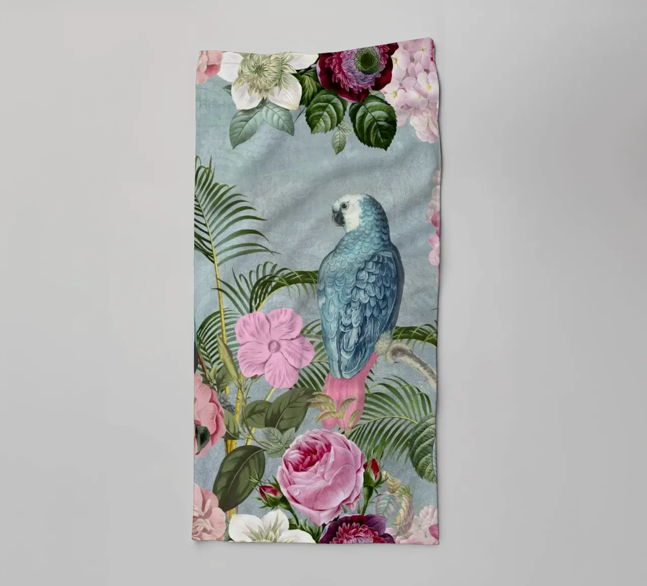 Dschungel-Papageien Rendezvous Handtuch von Andrea Haase Vintage World