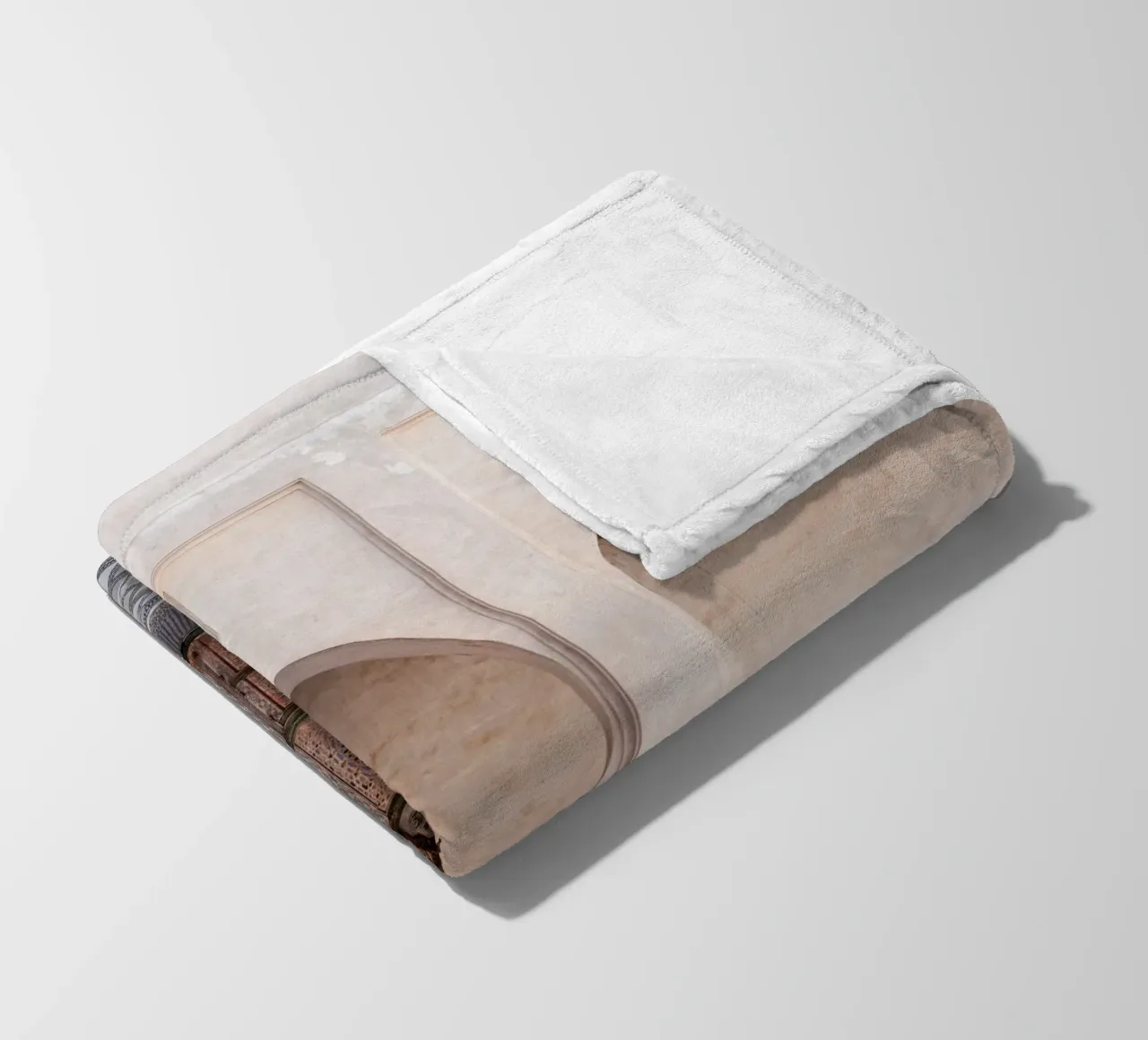 Ancient building in Fez coperta in pile da photolovers