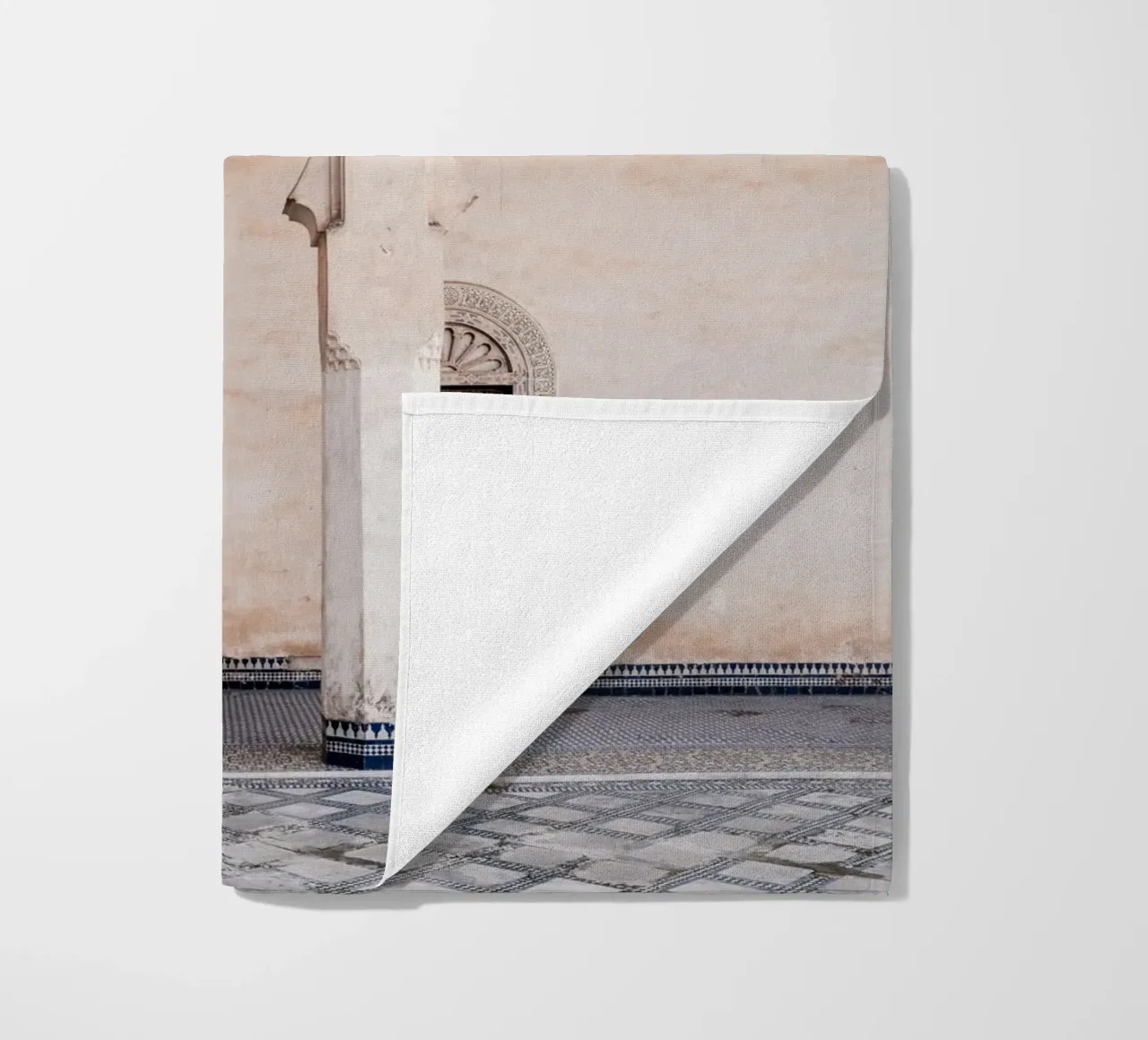 Ancient building in Fez telo mare da photolovers