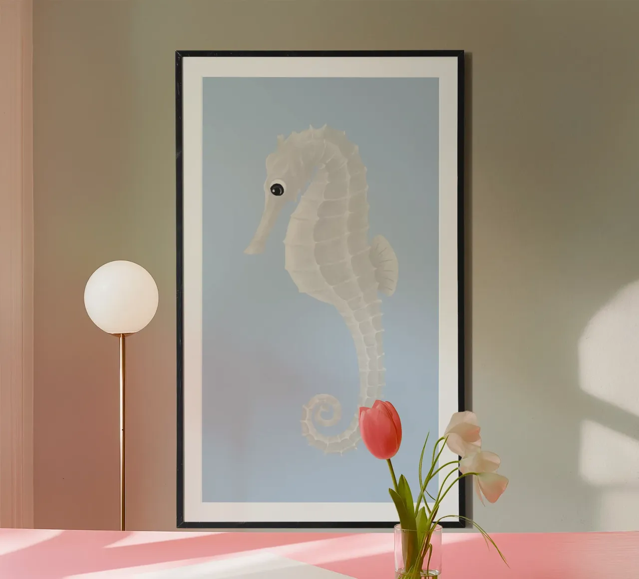 Hippocampe blanc mignon | Pastel Ocean Nursery Print poster avec cadre en aluminium de NorwesClub
