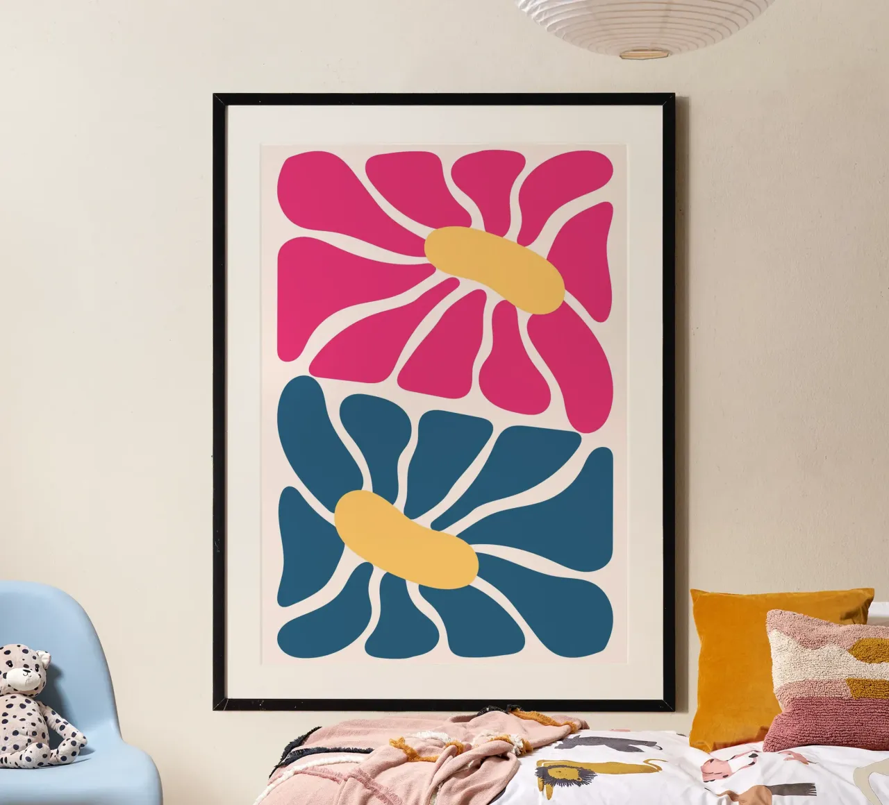 Duo astratto di fiori e stampa rosa e blu moderna di metà secolo poster da NorwesClub