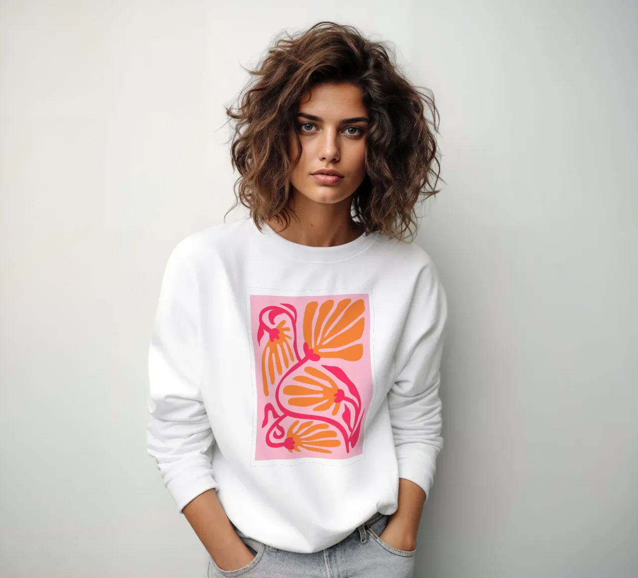 Abstrakte organische Blumen | Lebendiges Rosa Orange Botanische Kunst Sweatshirt von NorwesClub