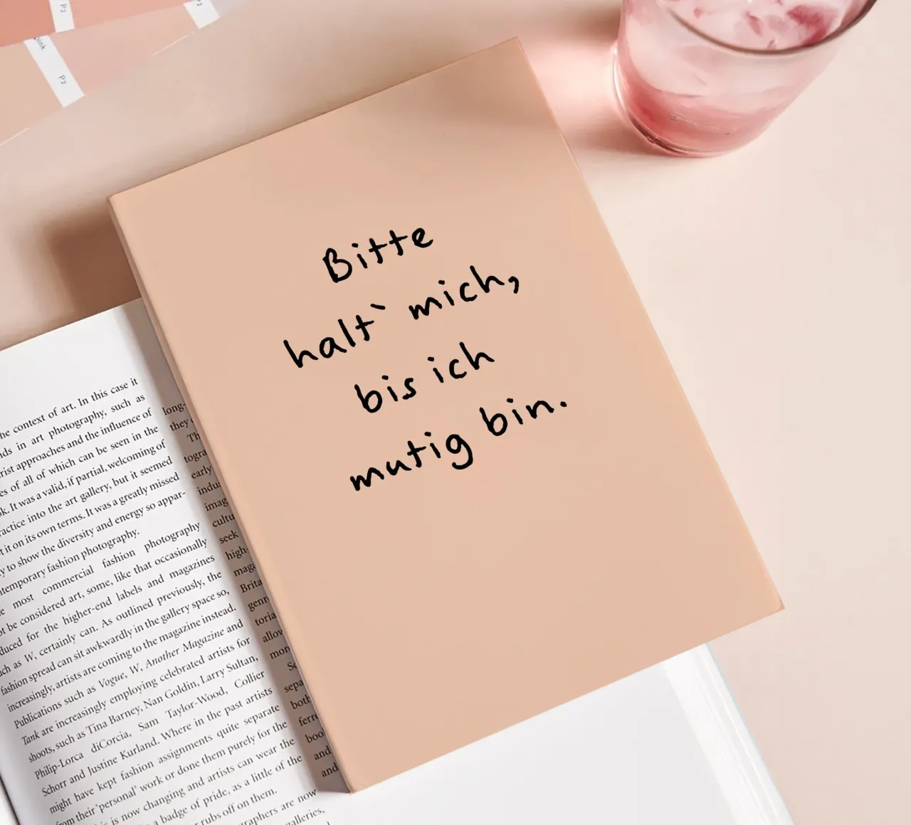 bitte halt mich, bis ich mutig bin. Notizbuch von FRICKE DESIGN