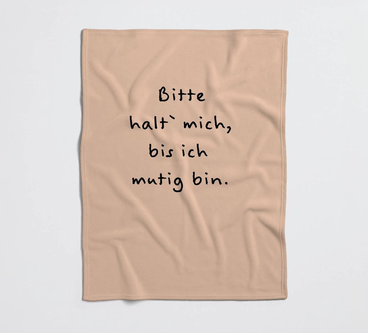 bitte halt mich, bis ich mutig bin. coperta in pile da FRICKE DESIGN