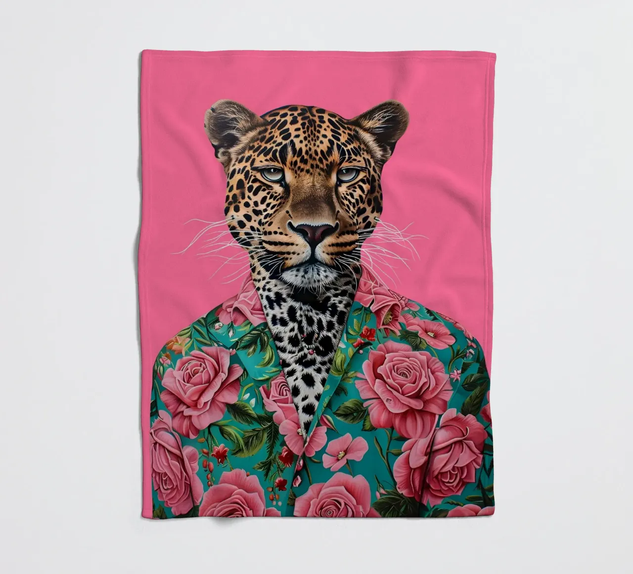 Dapper Leopard in Rosen | Pop Art Tierportrait Druck Fleecedecke von NorwesClub