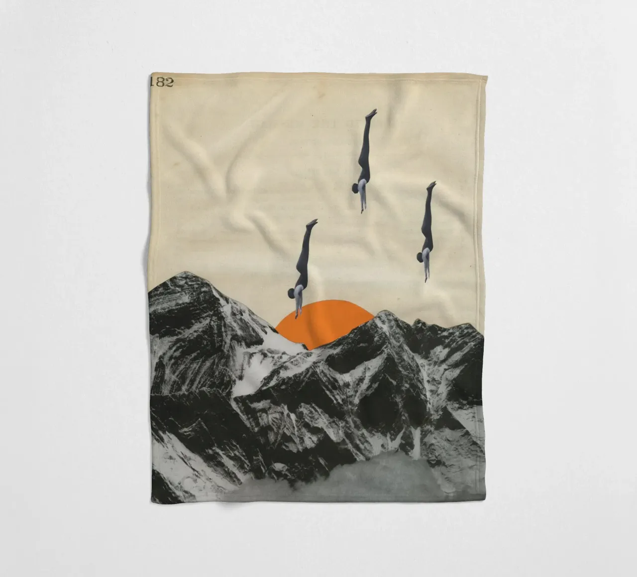 Vivere pericolosamente coperta in pile da Cassia Beck Collage