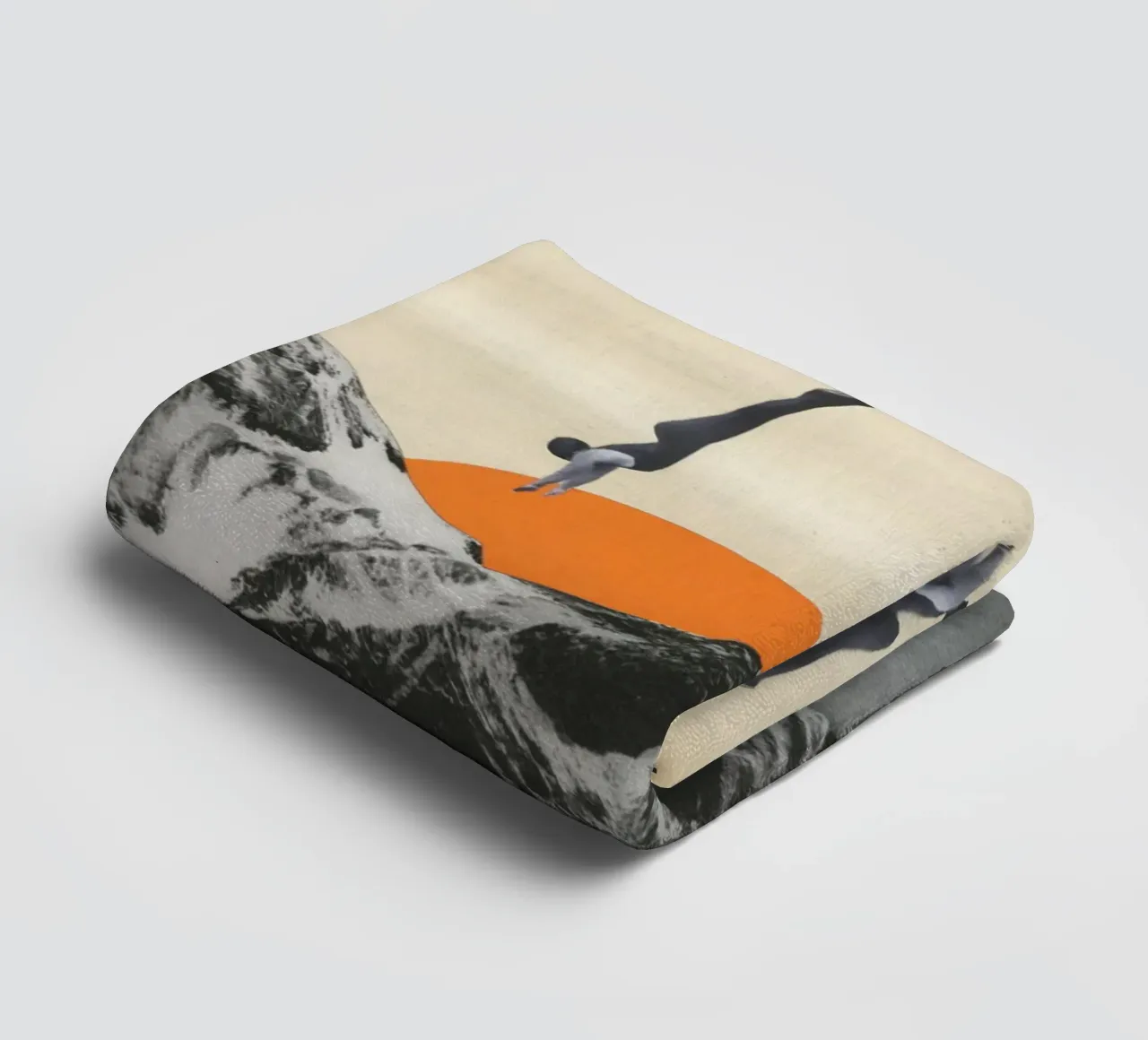 Vivere pericolosamente asciugamano da bagno da Cassia Beck Collage