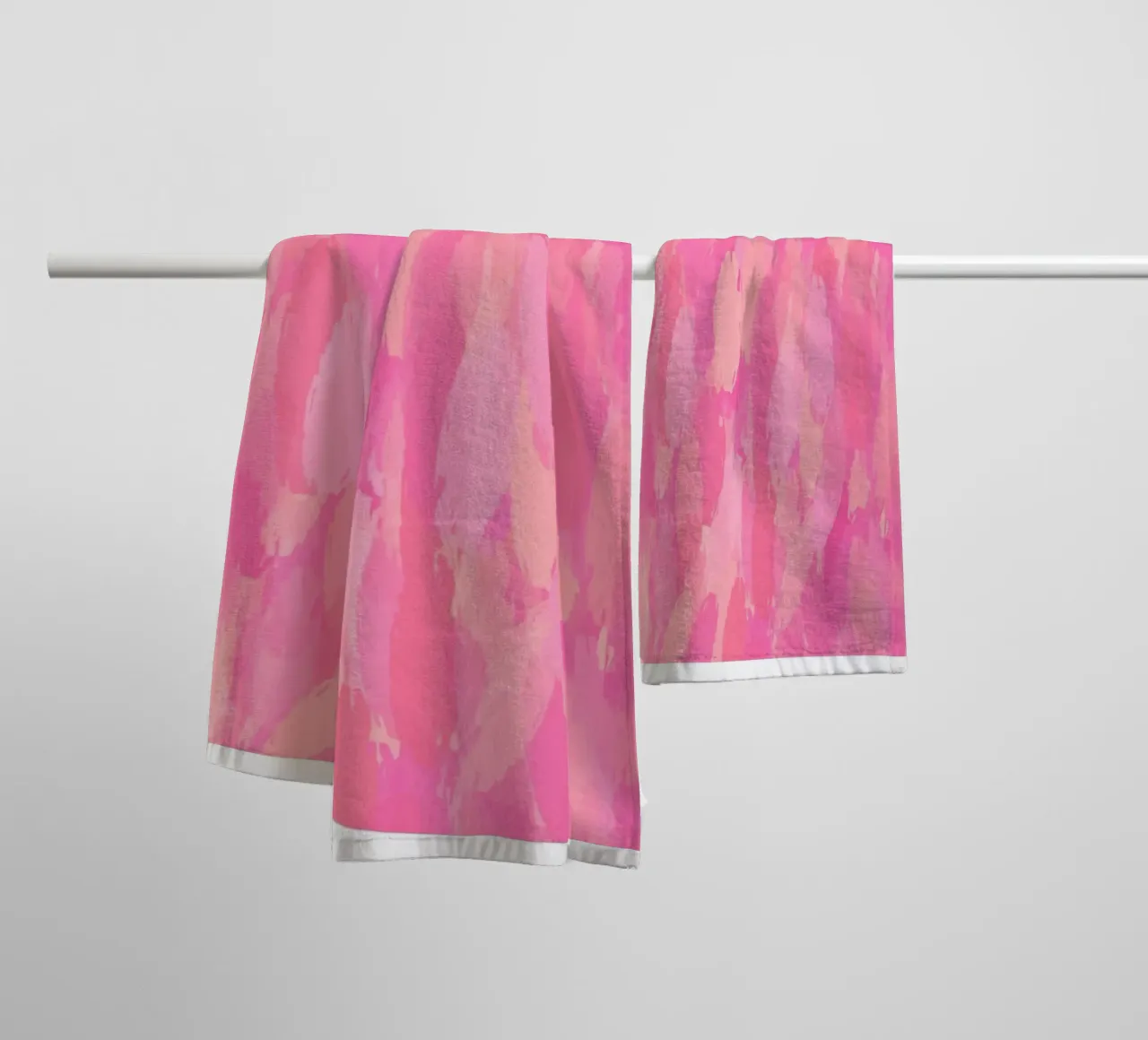 Stampa astratta con pennellate rosa e texture vibrante ad impasto asciugamano da bagno da NorwesClub