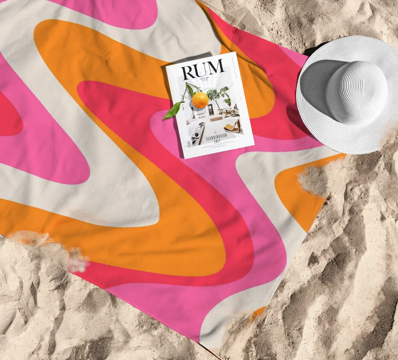 Groovy Retro Waves Pink Orange | Psychedelic Abstract Art Pr toalla de playa de NorwesClub