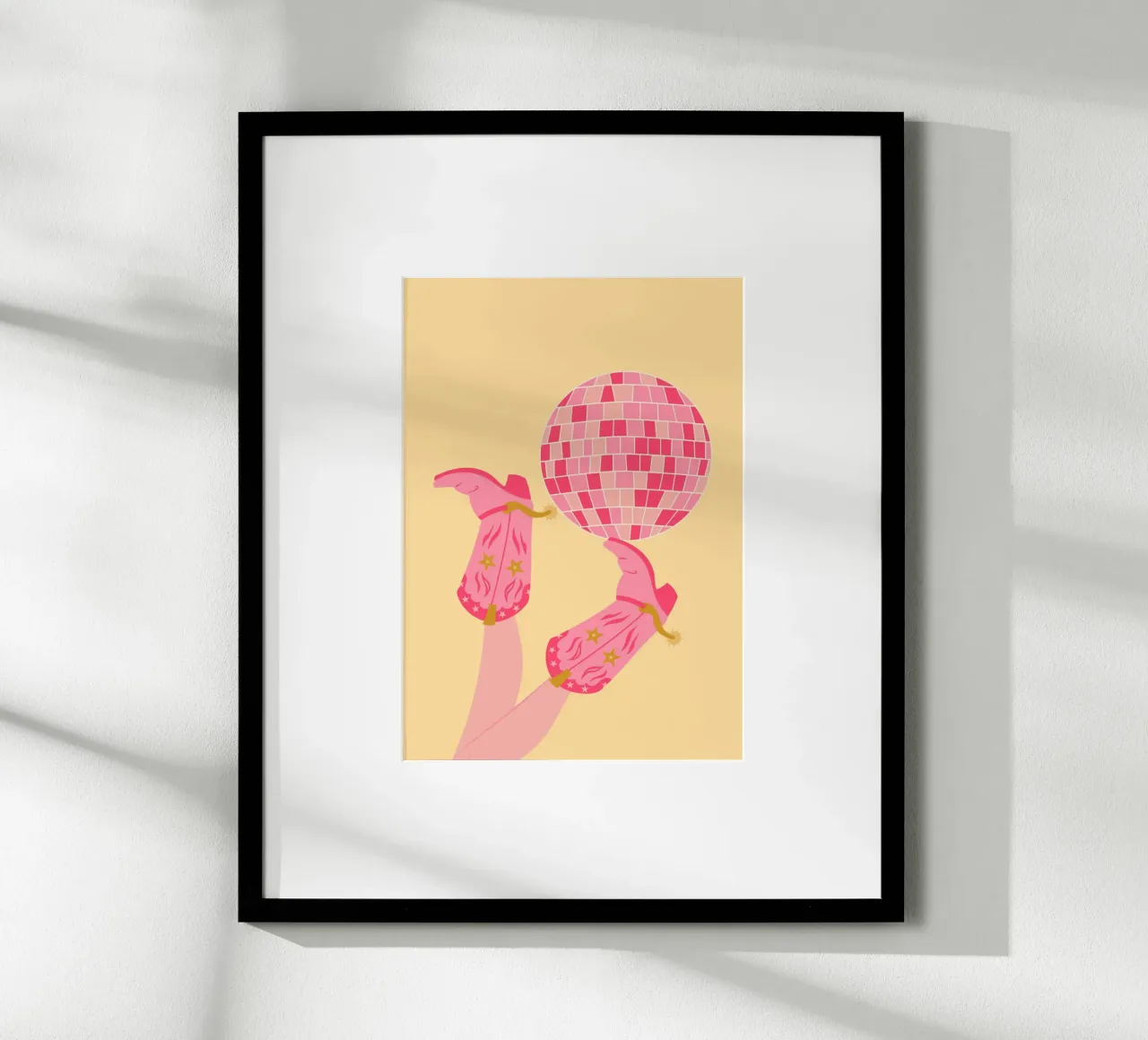 Disco Cowgirl Boots Rosa | Western Boho Pop Art Print poster con telaio in legno da NorwesClub