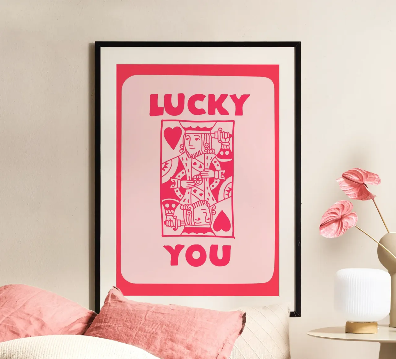 "Lucky You" Re di cuori Pop Art | Stampa retro del gioco di carte poster con telaio in plastica da NorwesClub