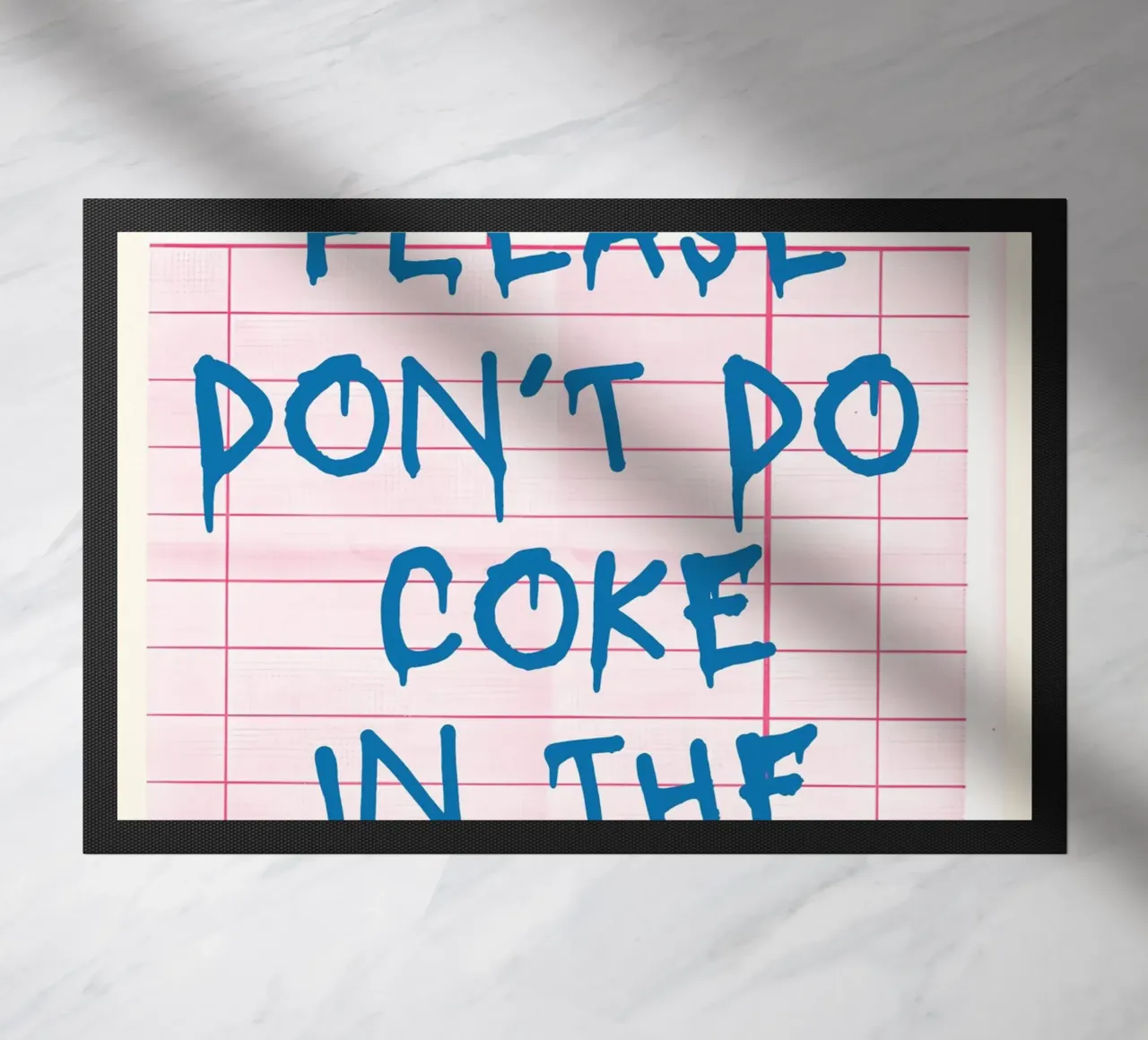 "Please Don't Do Coke" (per favore, non fatevi di Coca) - Arte umoristica per il bagno P zerbino da NorwesClub