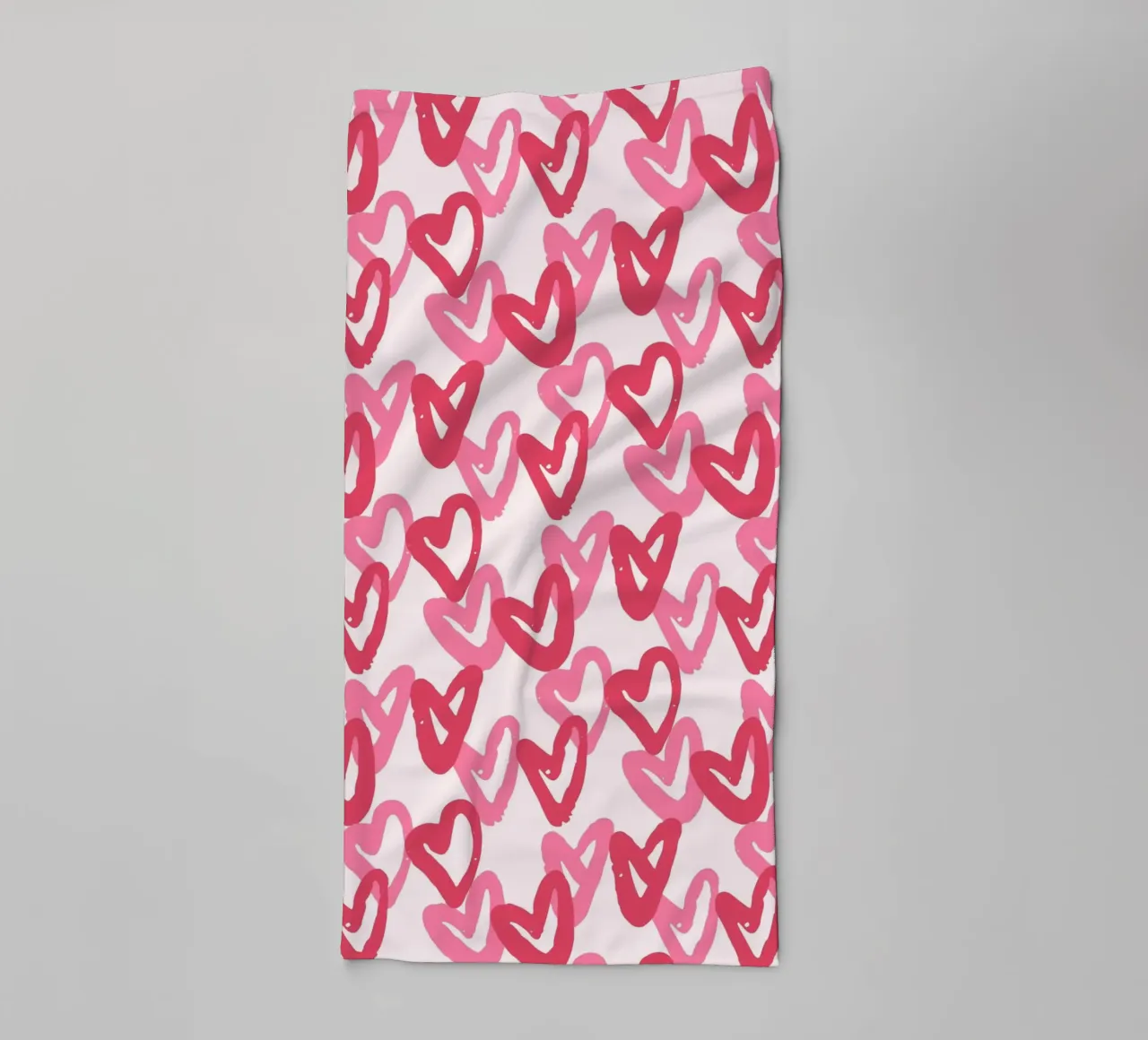 Stampa d'arte astratta di cuori rosa e amore espressivo asciugamano da bagno da NorwesClub
