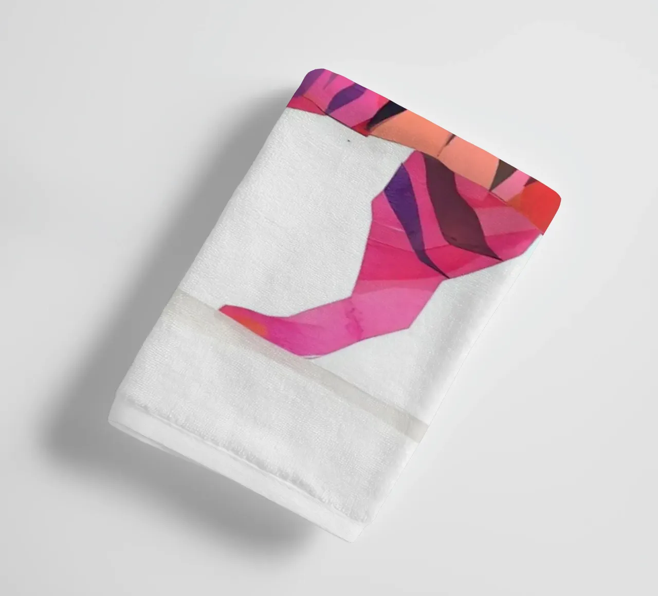 Abstract Roze & Oranje Tijger | Pop Art Wilde Dieren Print badhanddoek van NorwesClub