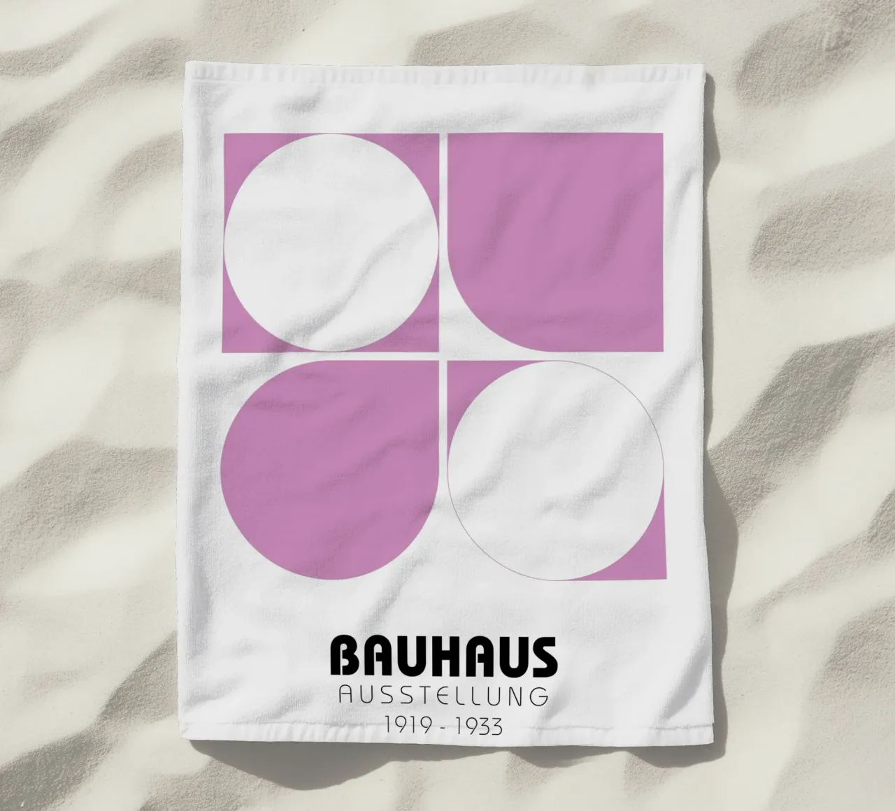 Mostra Bauhaus 1919-1933 - Contrasto in rosa e bianco telo mare da Casa Calm