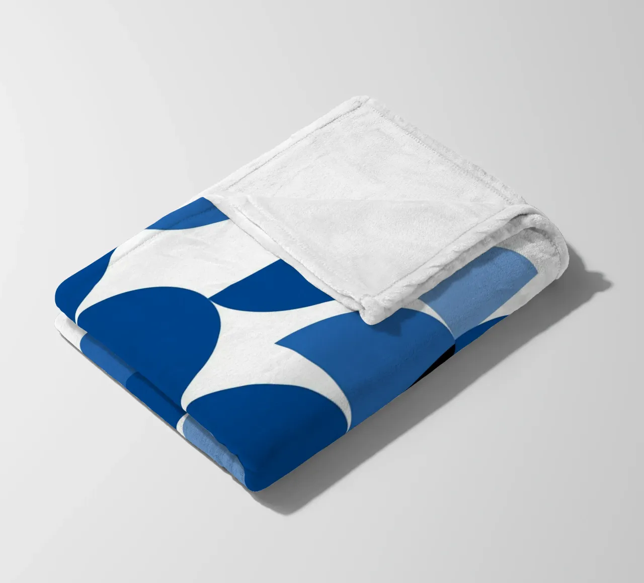 Modular semicircles in blue - Bauhaus pattern composition fleece blanket by Casa Calm