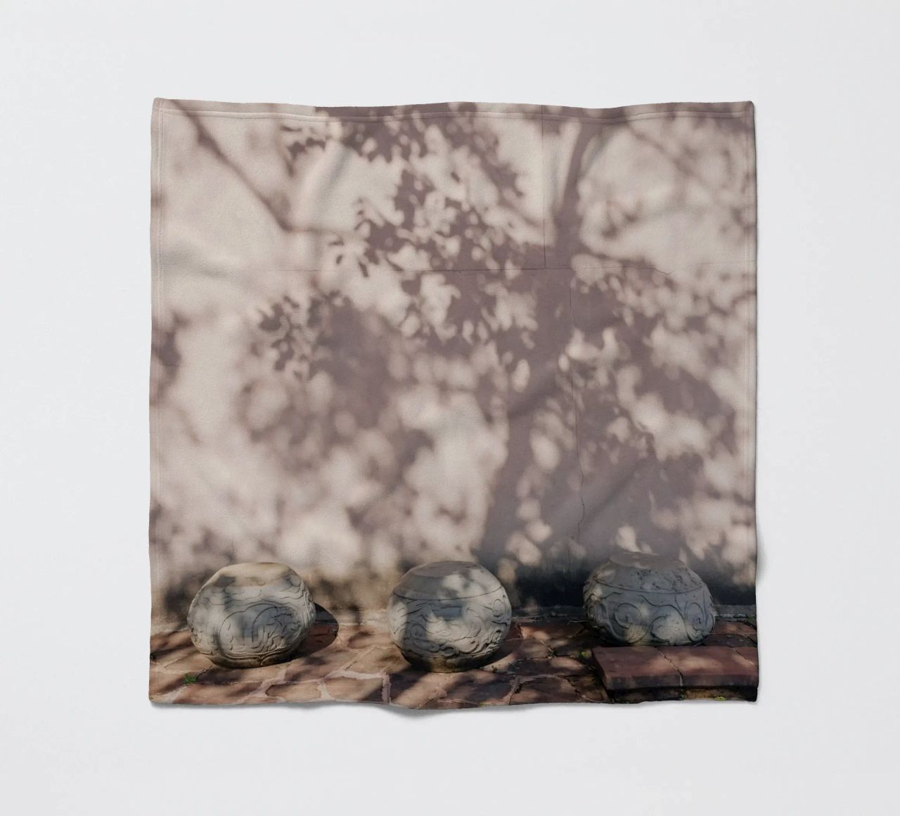 Shadow of a tree in China coperta in pile da photolovers