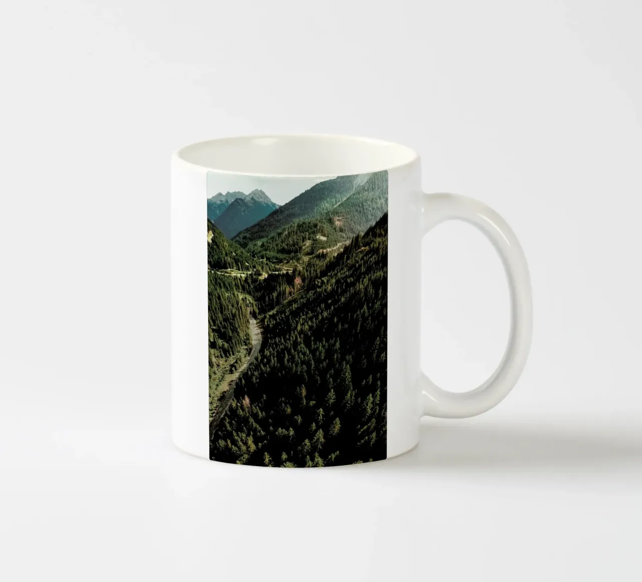 Road Trip Vibes tazza in ceramica da Sebastian Hilgetag