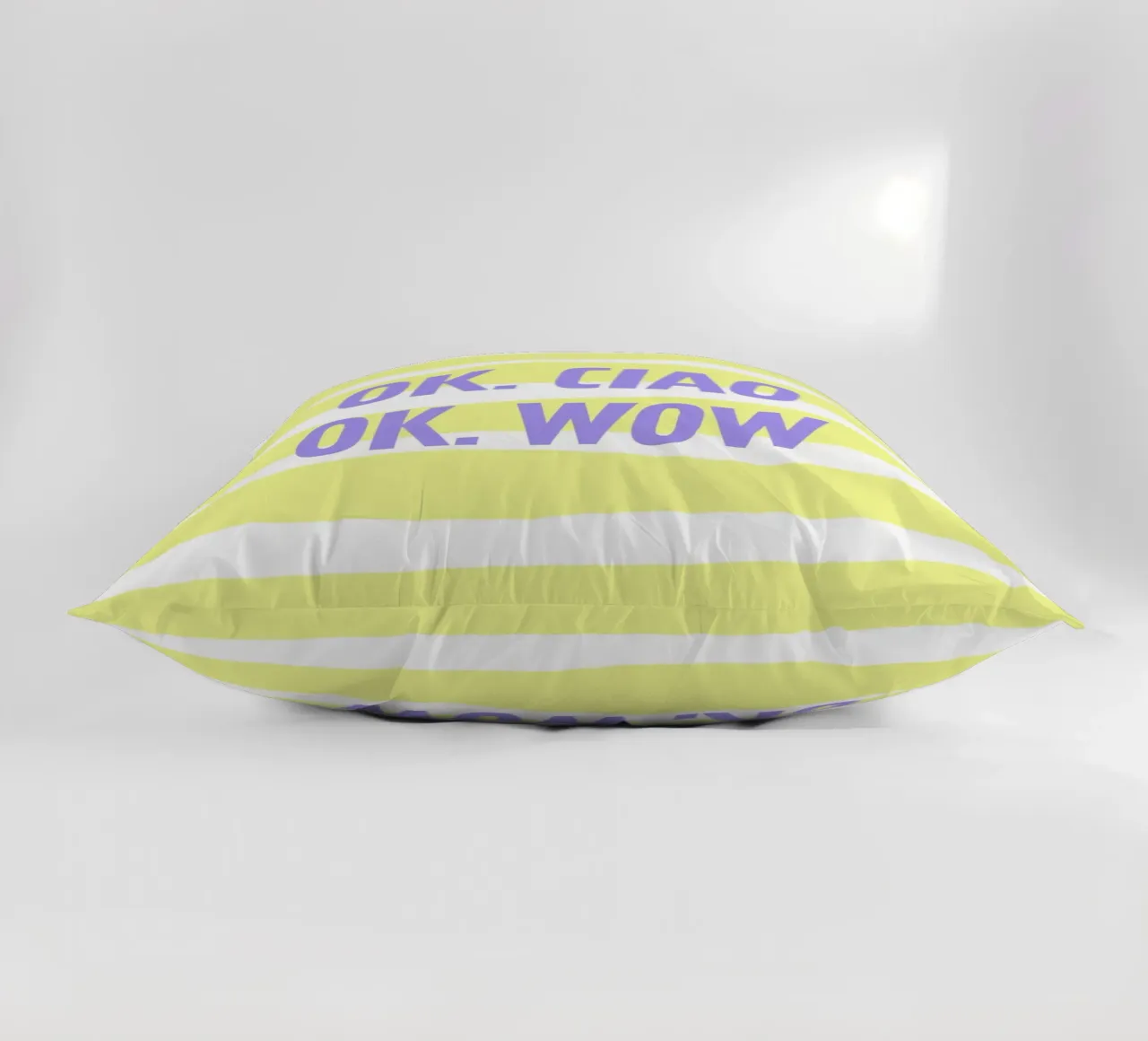 ok.ciao.ok.wow. cuscino da FRICKE DESIGN