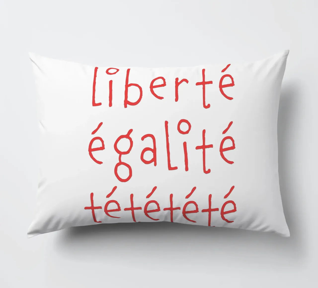 liberté. cuscino da FRICKE DESIGN
