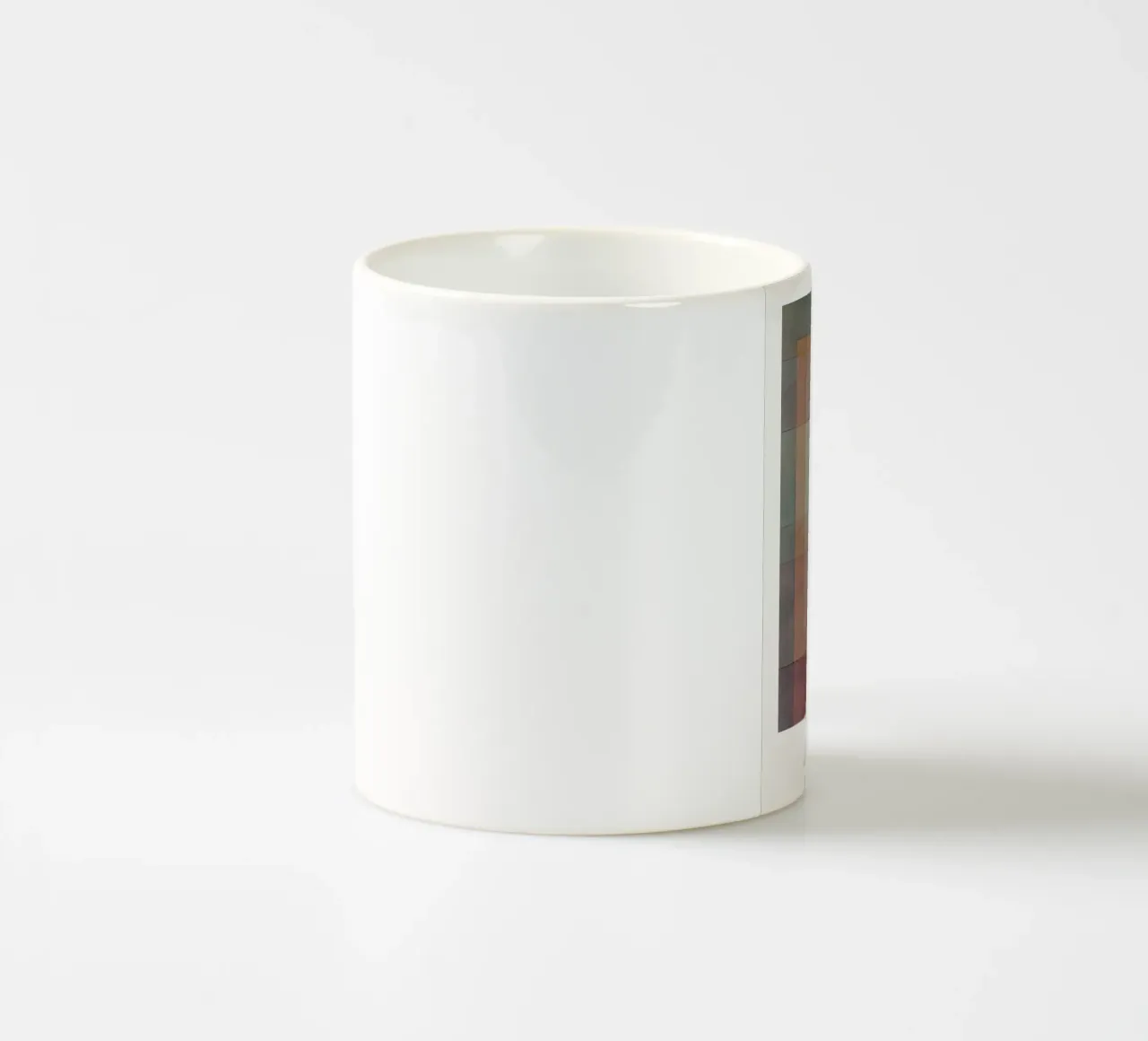 White Framed Polyphonically Keramik Tasse von Alana Gallerie