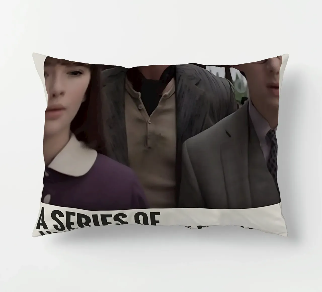 A SERIES OF UNFORTUNATE EVENTS 2017 cuscino da MVFminimalist