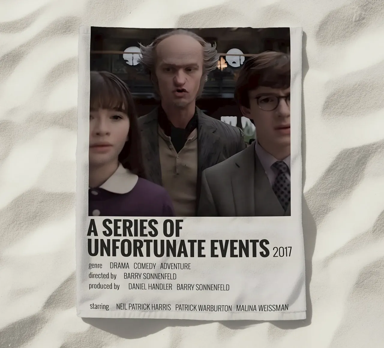 A SERIES OF UNFORTUNATE EVENTS 2017 telo mare da MVFminimalist