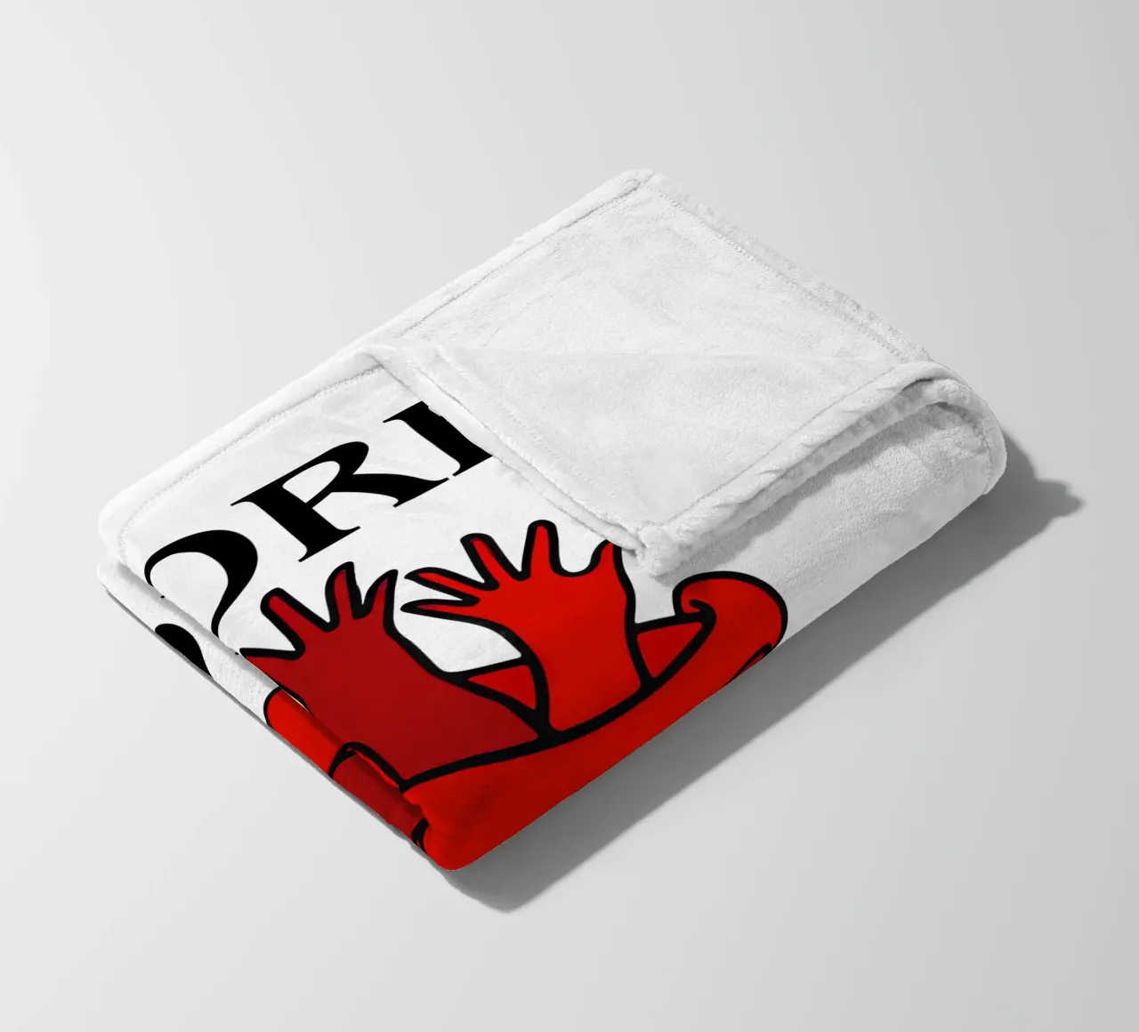 More Amore – Wrapped in Love coperta in pile da Attaboy Dsgn