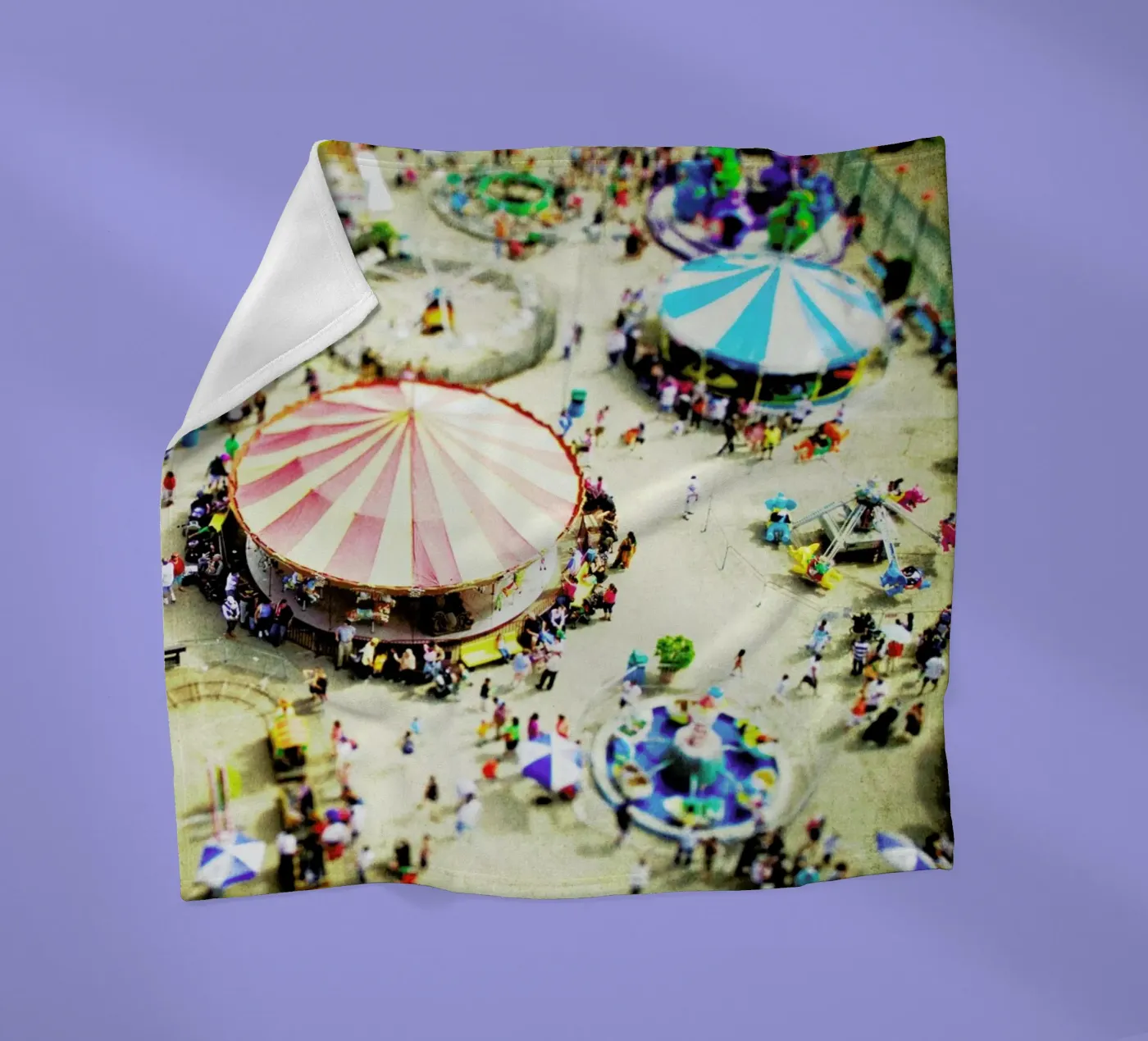 Carnivale fleecedeken van Mina Teslaru