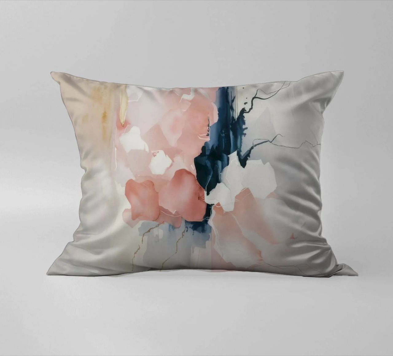 Anima in fiore svelata cuscino da Dream Spectrum