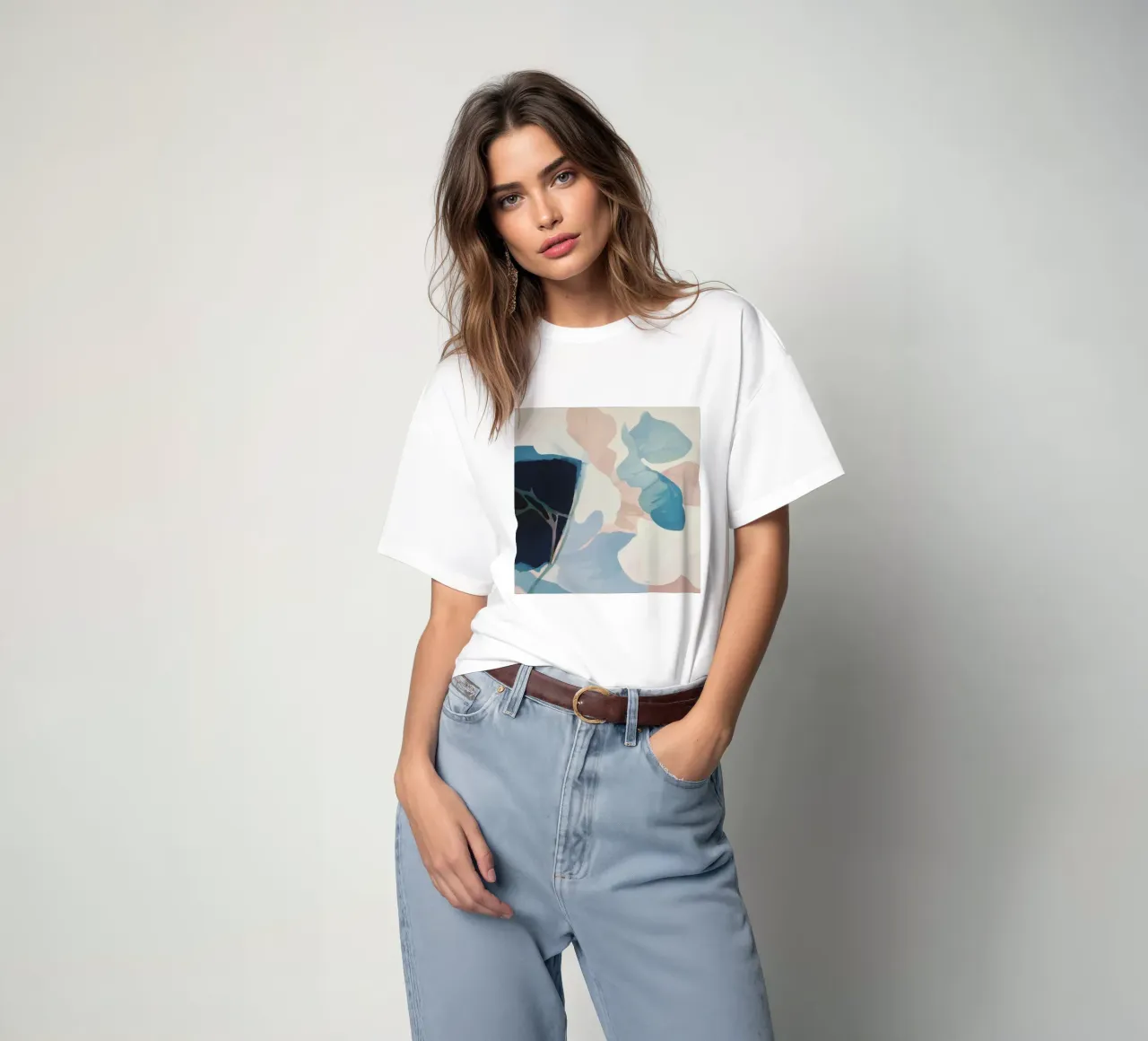 Gioco di ombre botaniche t-shirt da Dream Spectrum